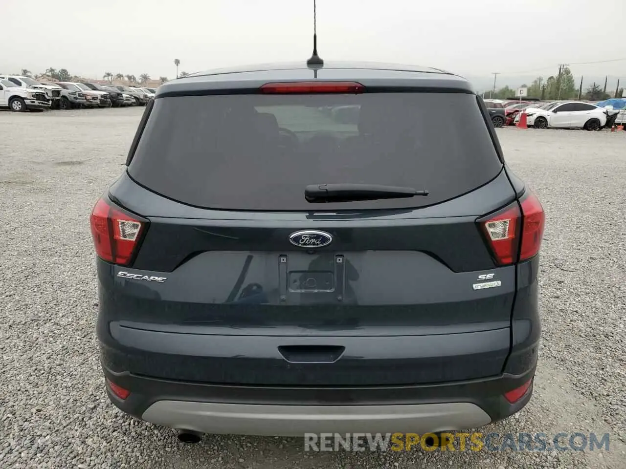 6 Photograph of a damaged car 1FMCU0GD7KUA47950 FORD ESCAPE 2019
