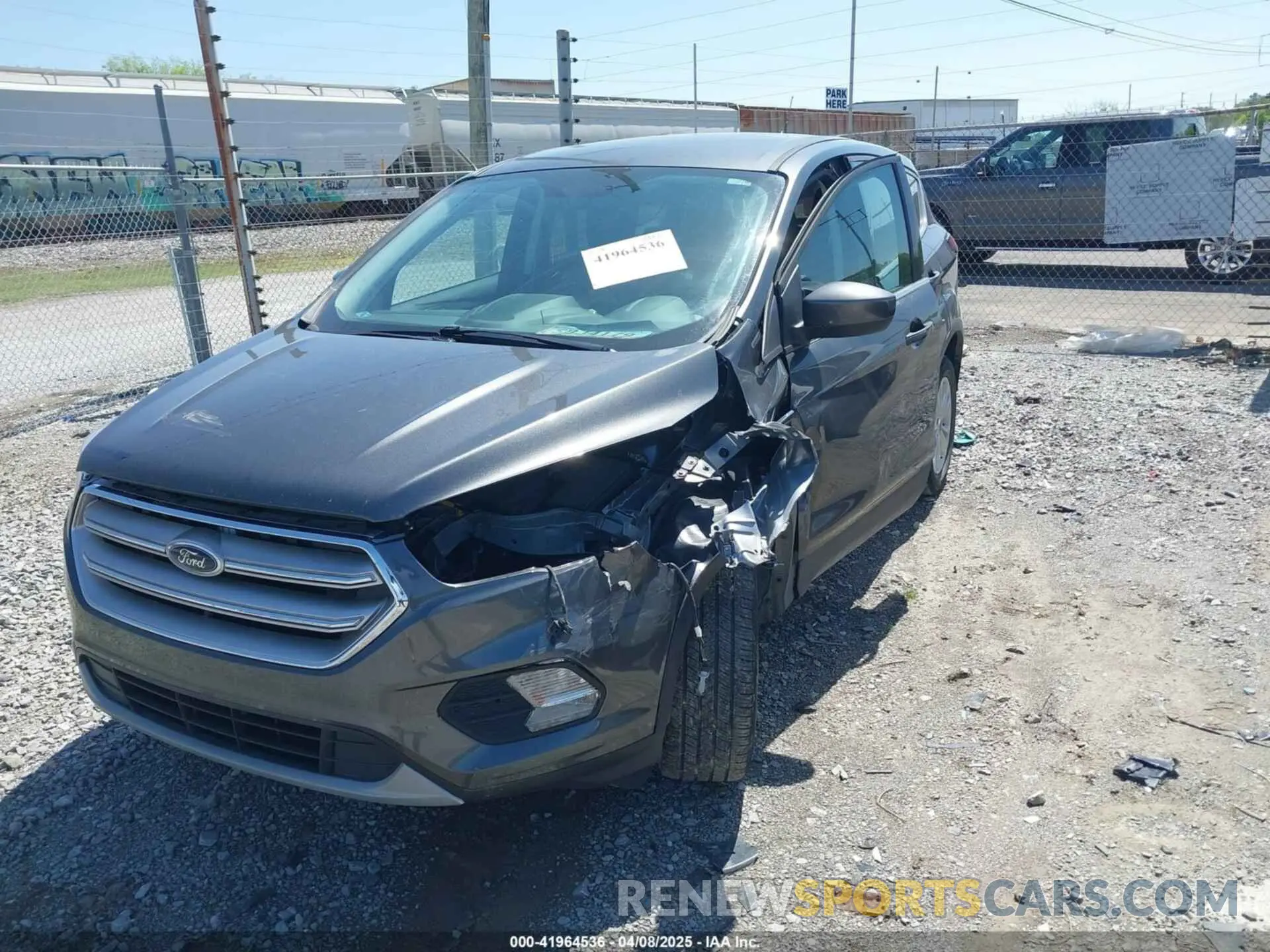 6 Photograph of a damaged car 1FMCU0GD7KUA49858 FORD ESCAPE 2019