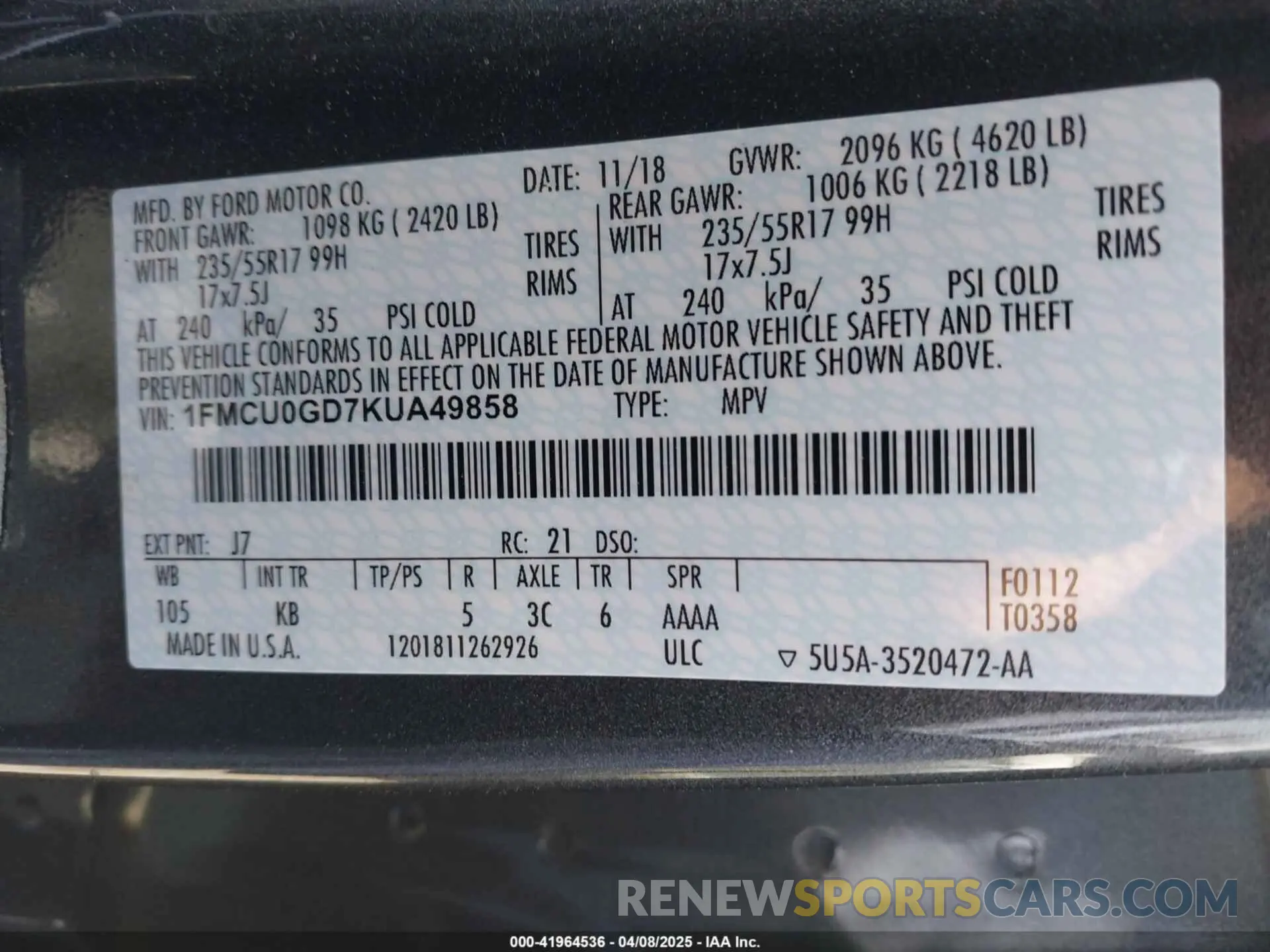9 Photograph of a damaged car 1FMCU0GD7KUA49858 FORD ESCAPE 2019