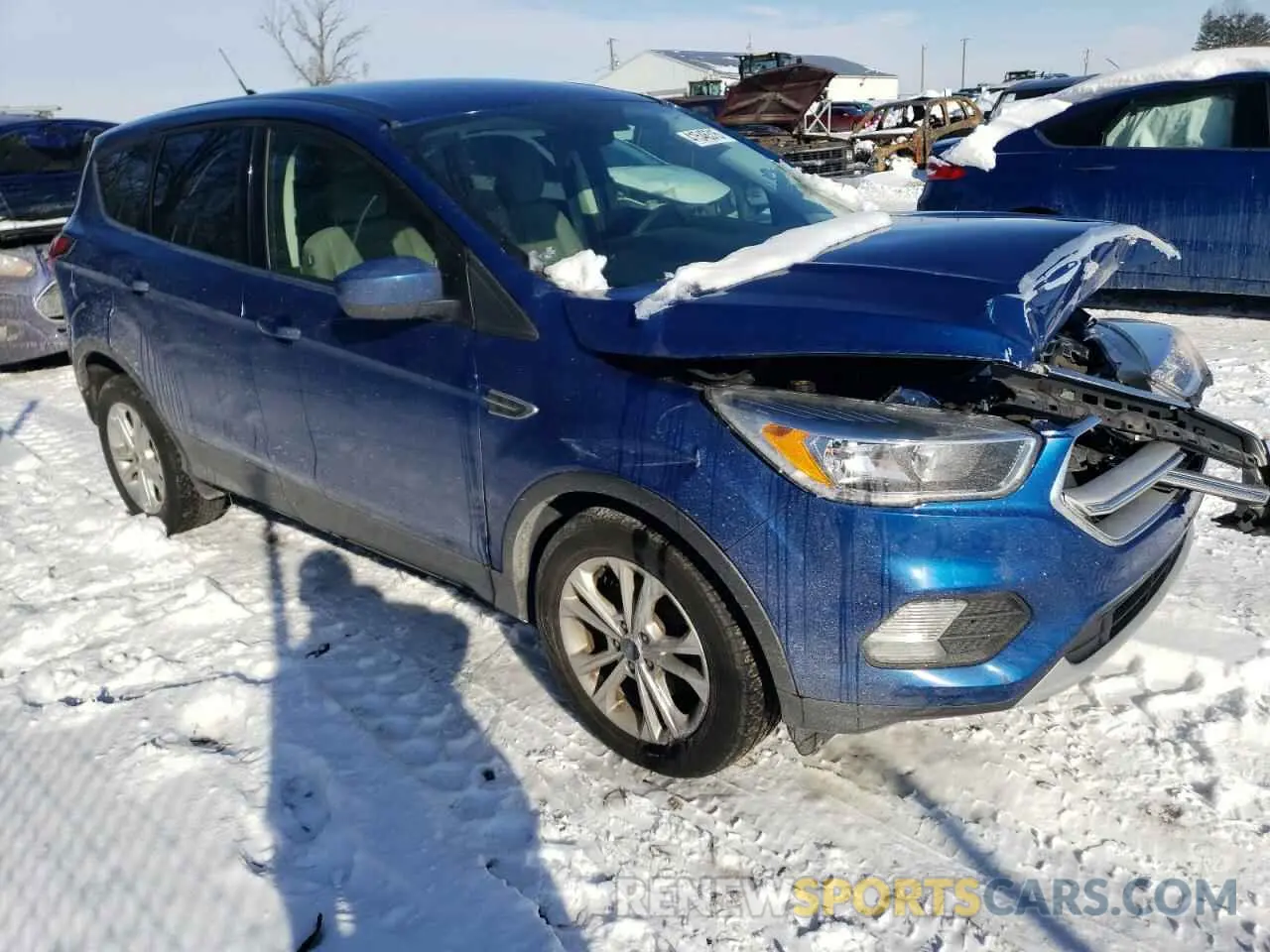 4 Photograph of a damaged car 1FMCU0GD7KUA72525 FORD ESCAPE 2019