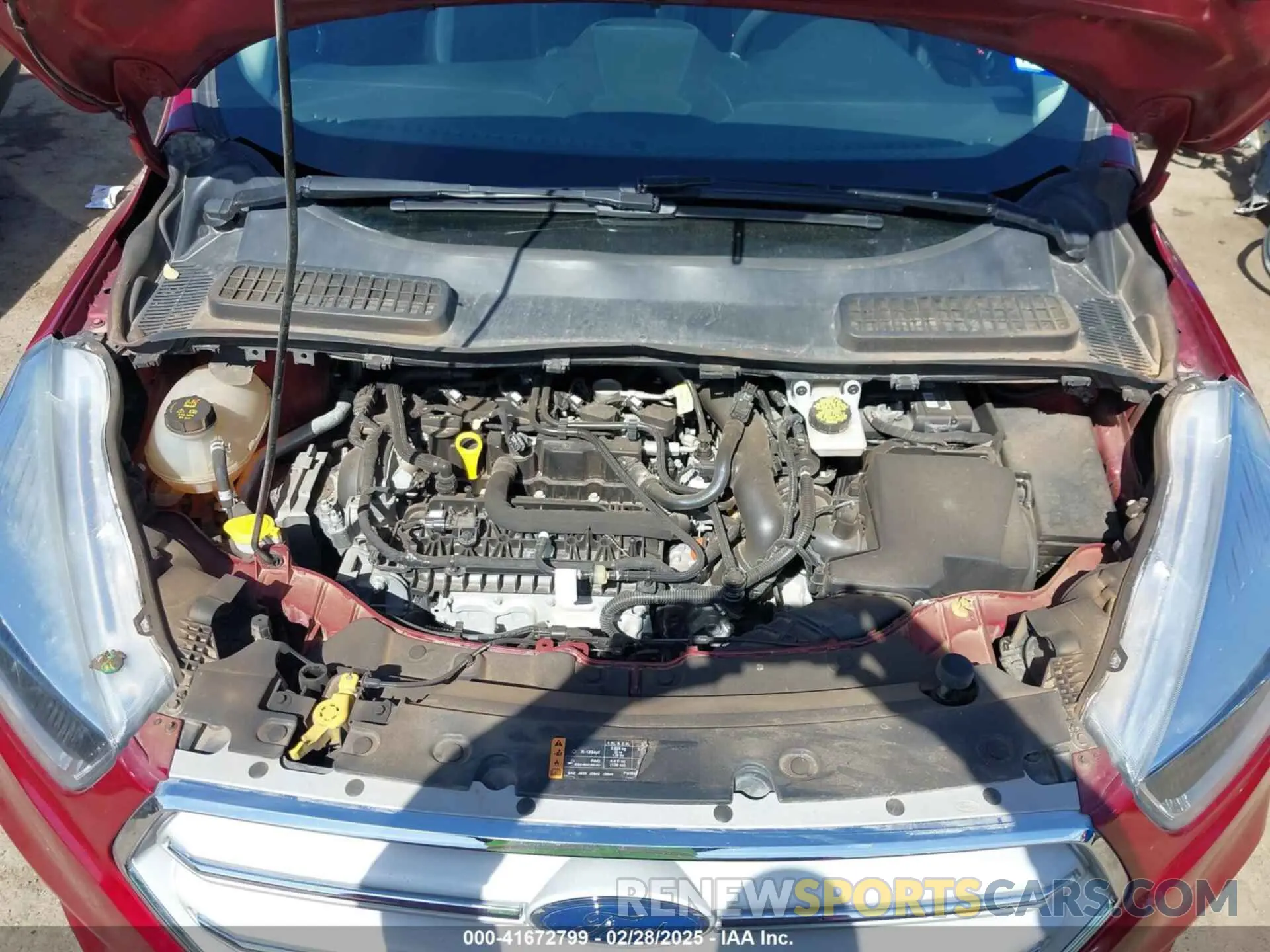 10 Photograph of a damaged car 1FMCU0GD7KUA79071 FORD ESCAPE 2019