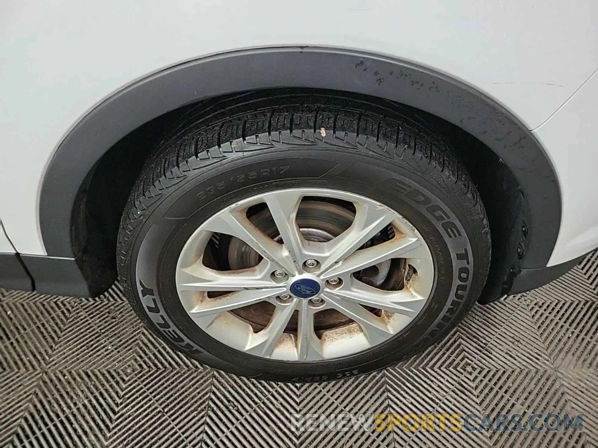 14 Photograph of a damaged car 1FMCU0GD7KUB30875 FORD ESCAPE 2019