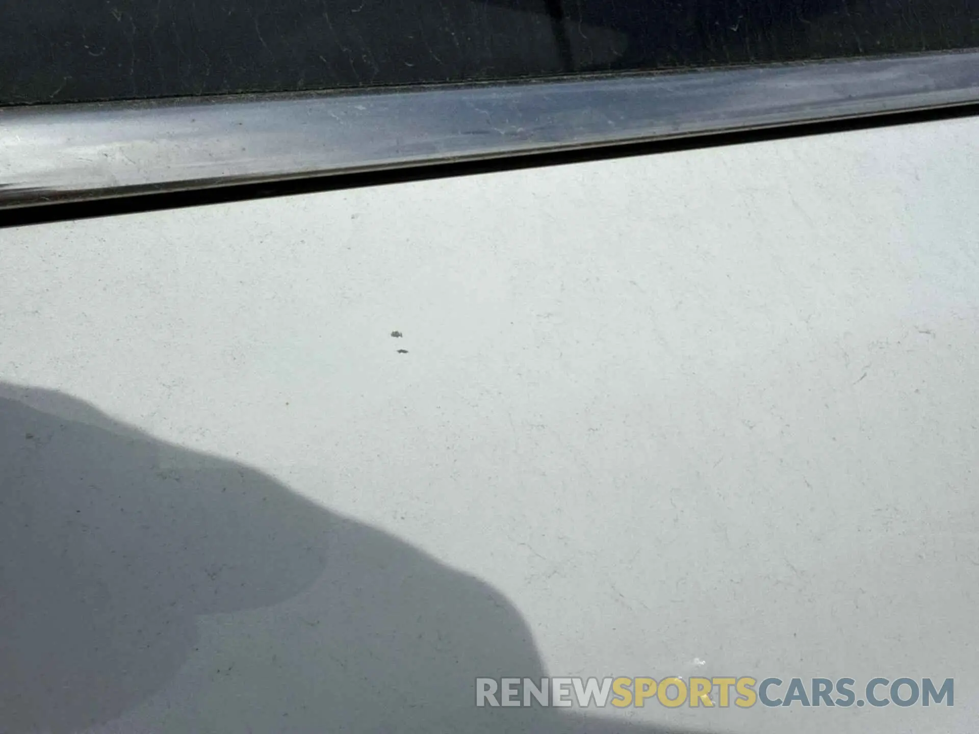 19 Photograph of a damaged car 1FMCU0GD7KUC07700 FORD ESCAPE 2019