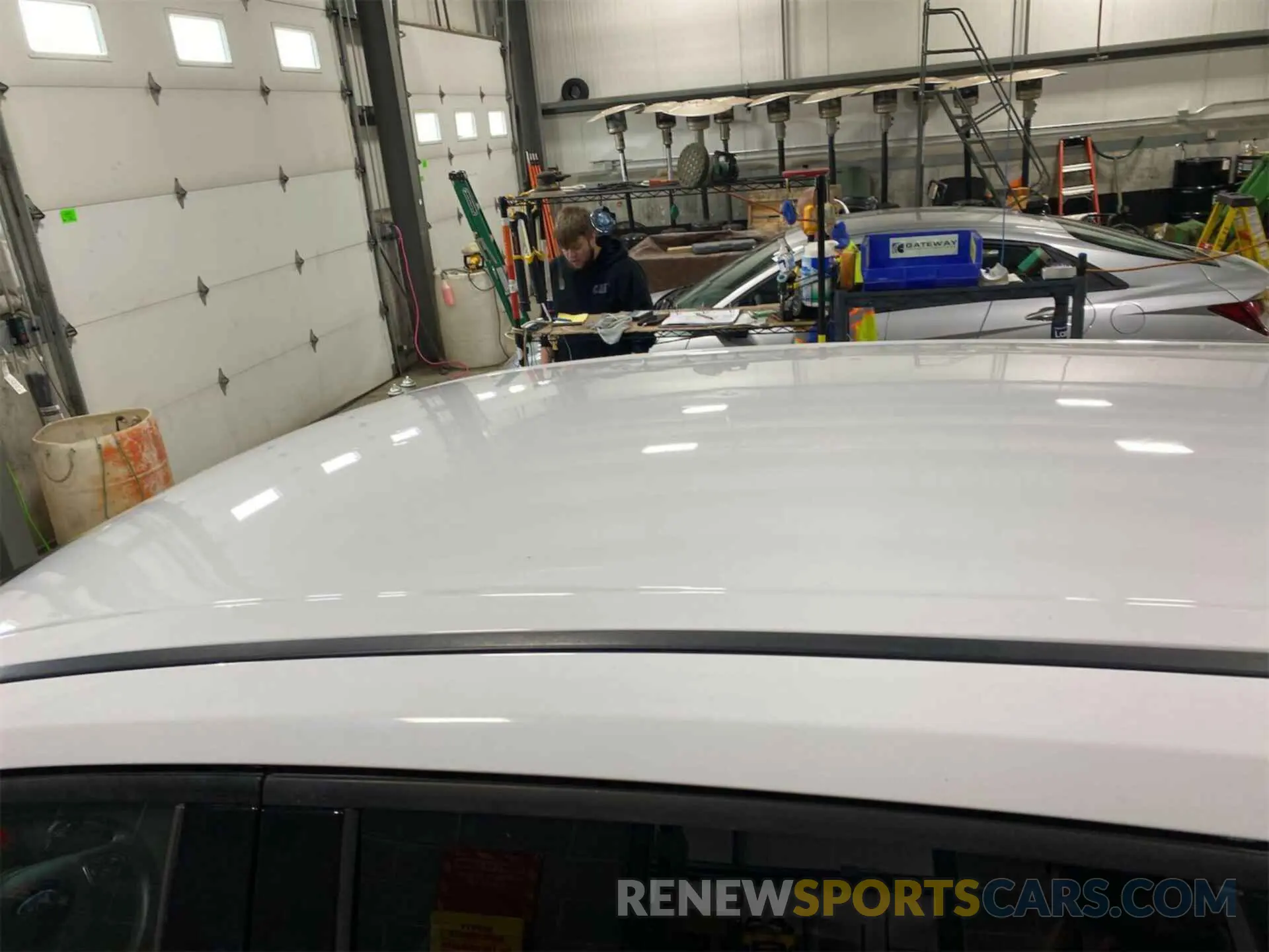 5 Photograph of a damaged car 1FMCU0GD7KUC07700 FORD ESCAPE 2019
