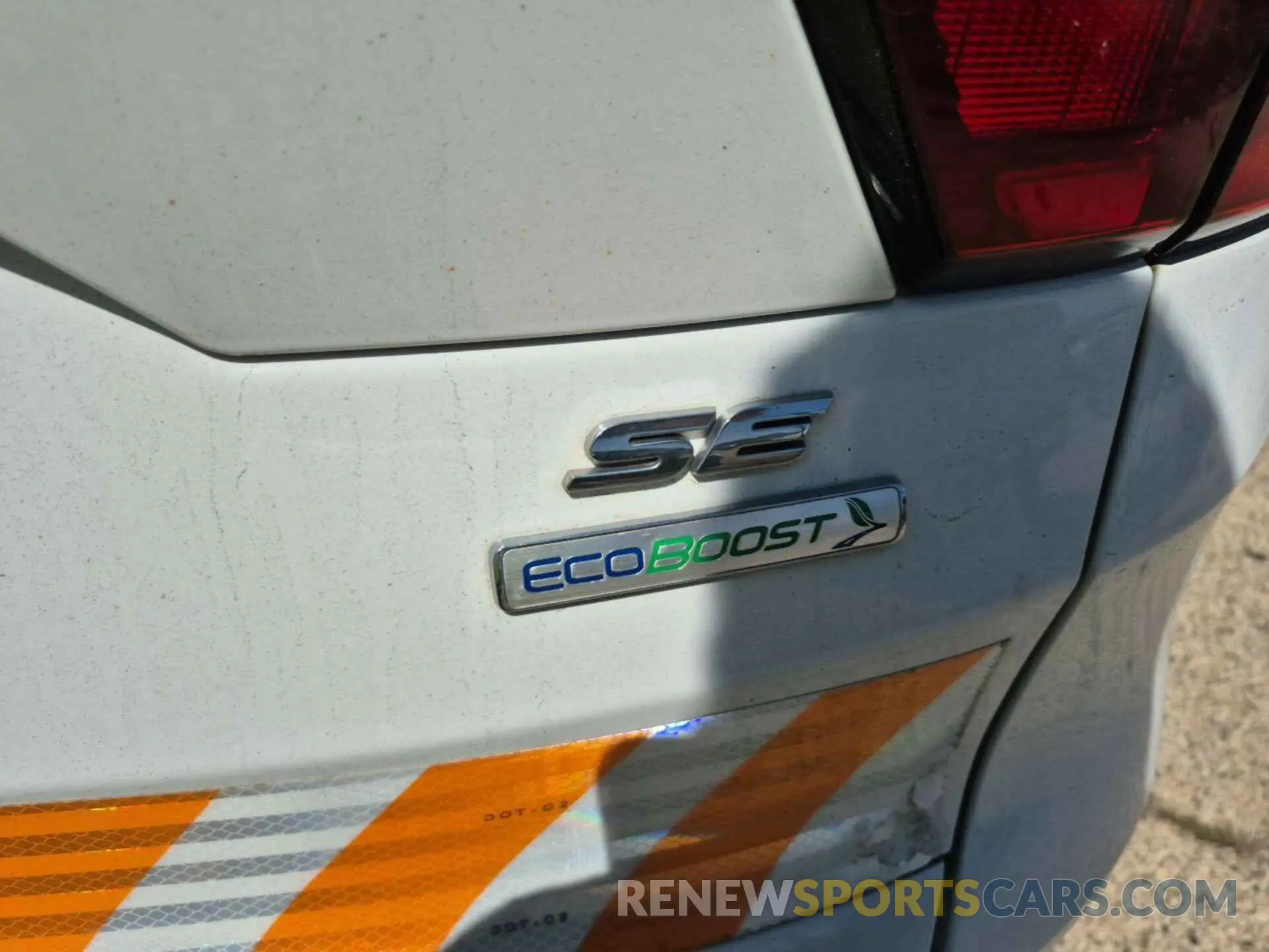 7 Photograph of a damaged car 1FMCU0GD7KUC07700 FORD ESCAPE 2019
