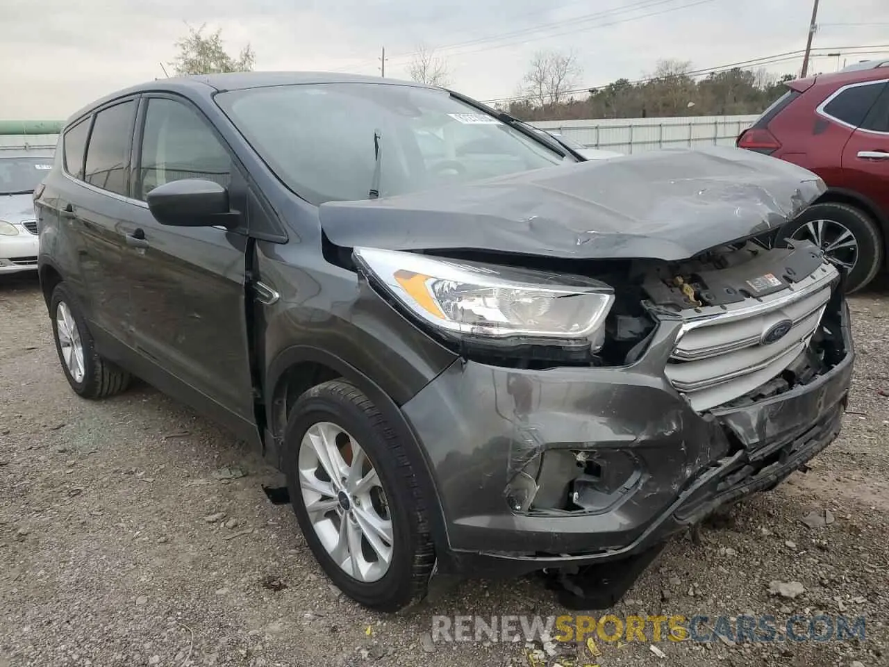 4 Photograph of a damaged car 1FMCU0GD7KUC25422 FORD ESCAPE 2019
