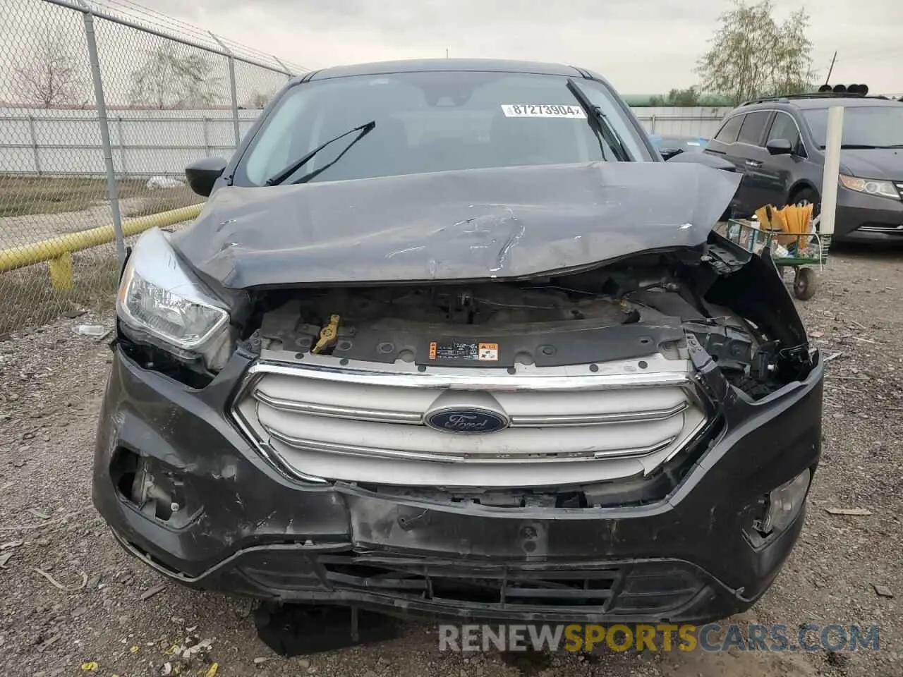 5 Photograph of a damaged car 1FMCU0GD7KUC25422 FORD ESCAPE 2019