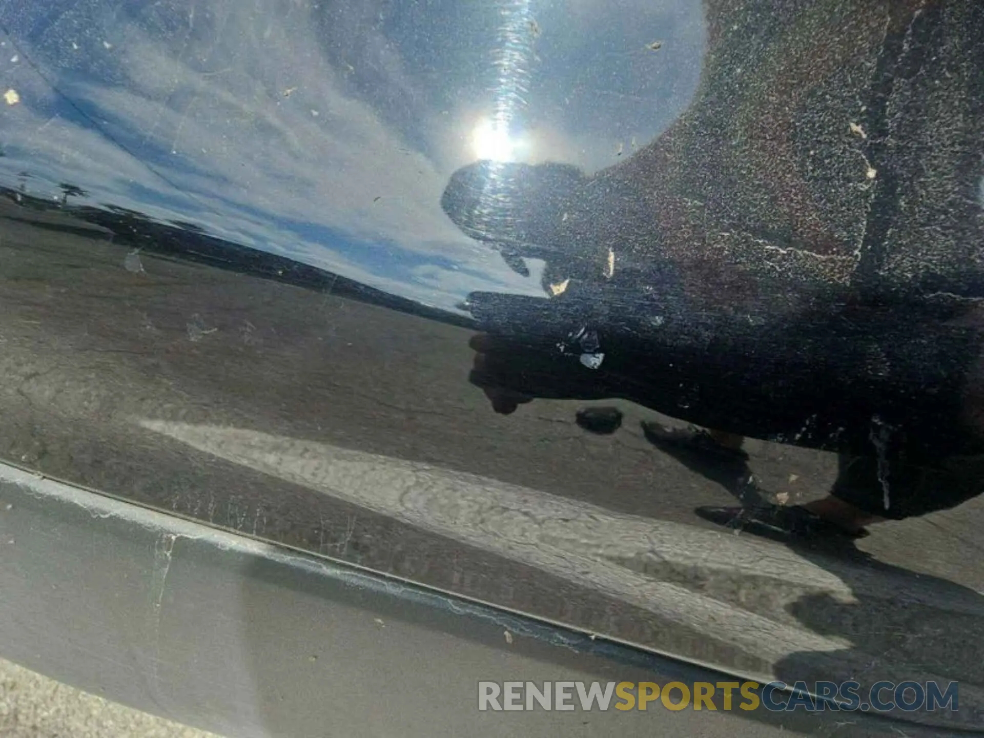 21 Photograph of a damaged car 1FMCU0GD8KUA67916 FORD ESCAPE 2019