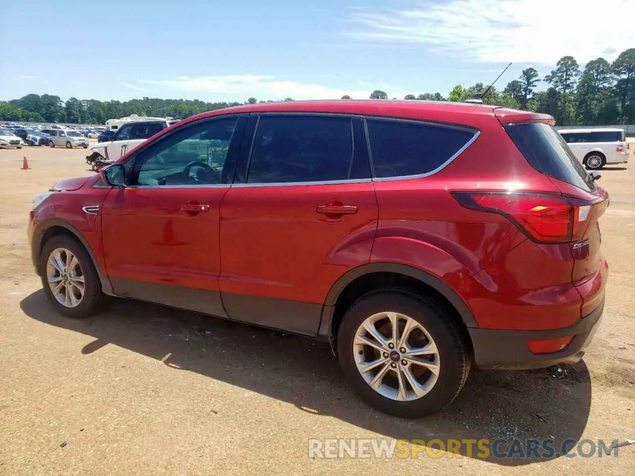 2 Photograph of a damaged car 1FMCU0GD8KUA81427 FORD ESCAPE 2019