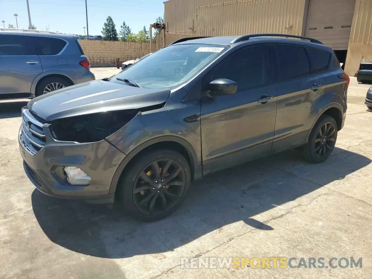 1 Photograph of a damaged car 1FMCU0GD8KUB09341 FORD ESCAPE 2019
