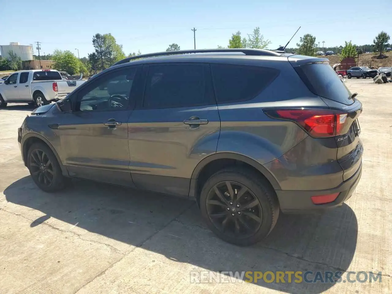 2 Photograph of a damaged car 1FMCU0GD8KUB09341 FORD ESCAPE 2019