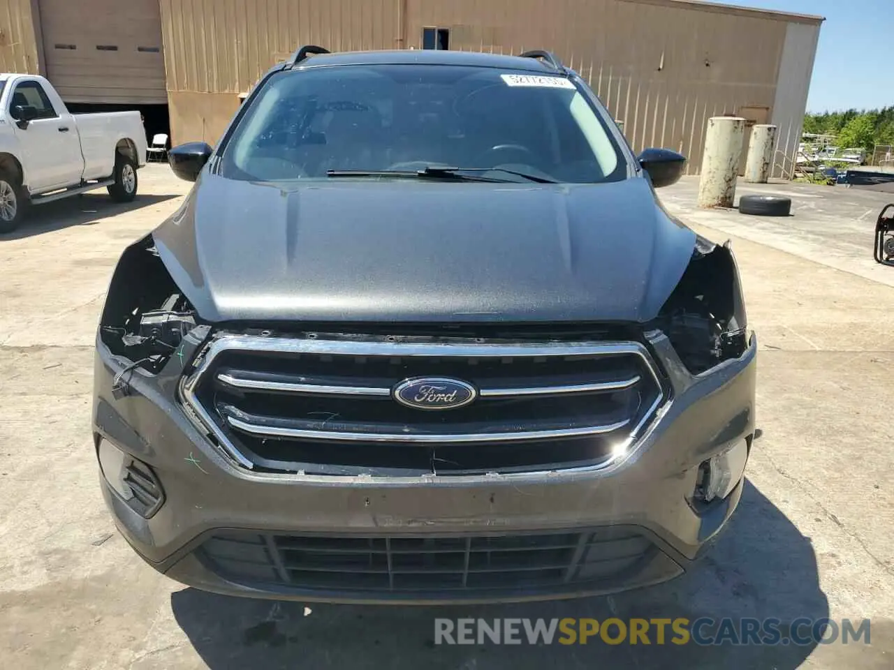 5 Photograph of a damaged car 1FMCU0GD8KUB09341 FORD ESCAPE 2019