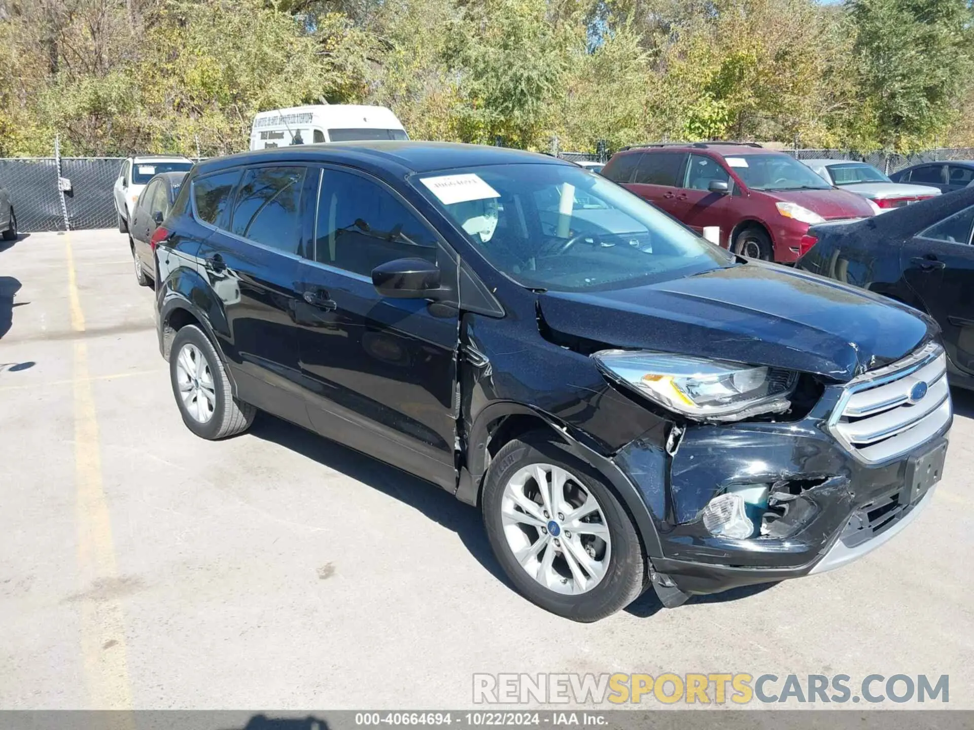 1 Photograph of a damaged car 1FMCU0GD8KUC06314 FORD ESCAPE 2019