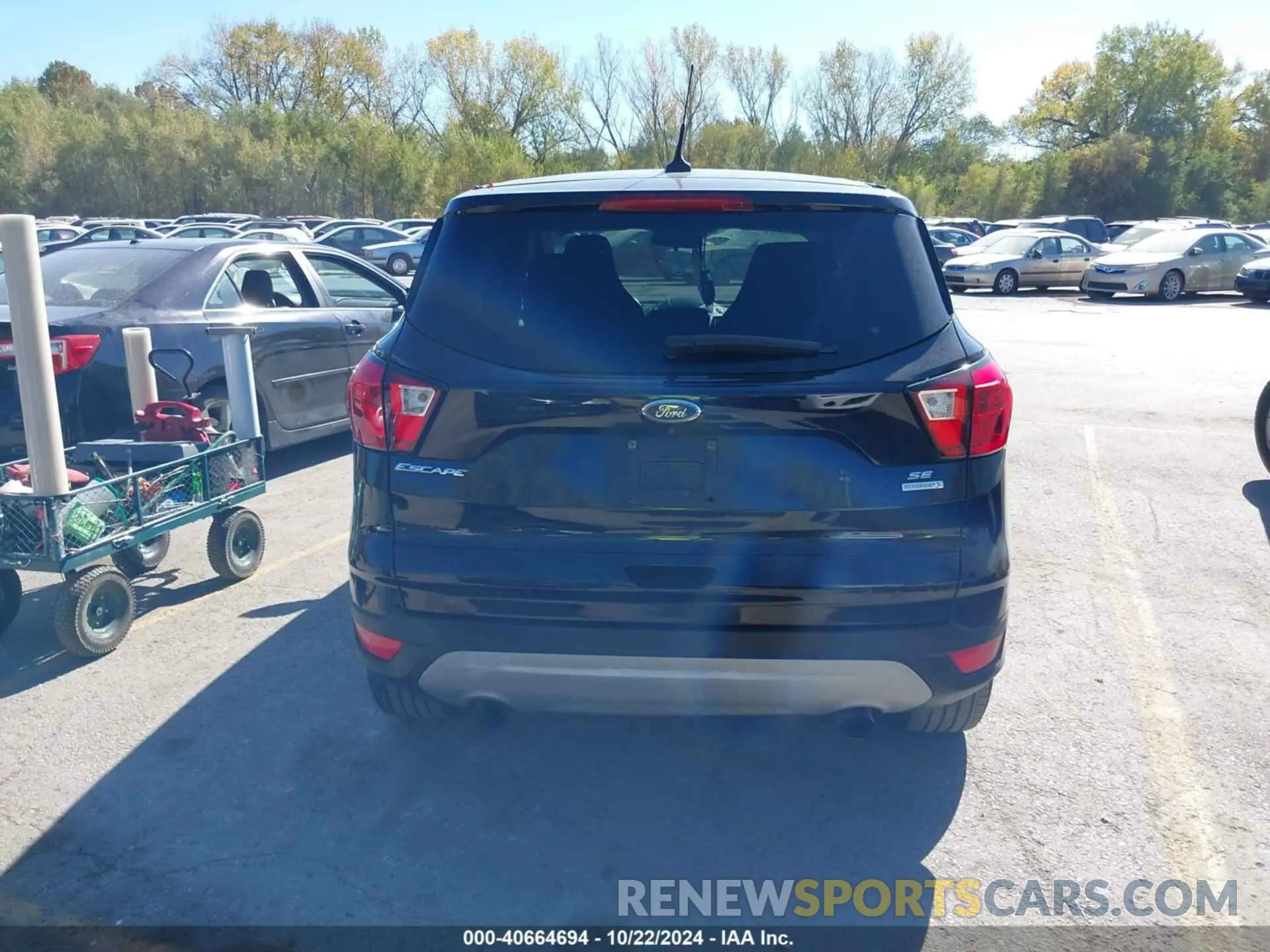 16 Photograph of a damaged car 1FMCU0GD8KUC06314 FORD ESCAPE 2019
