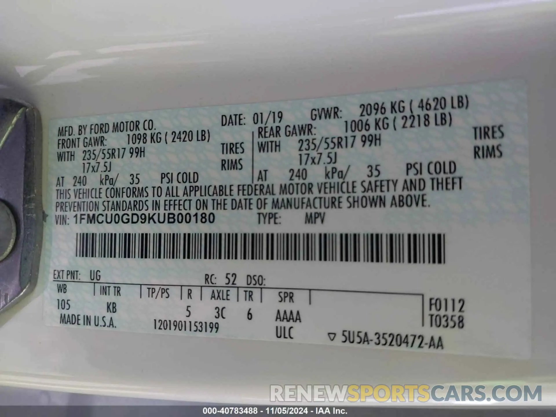 9 Photograph of a damaged car 1FMCU0GD9KUB00180 FORD ESCAPE 2019