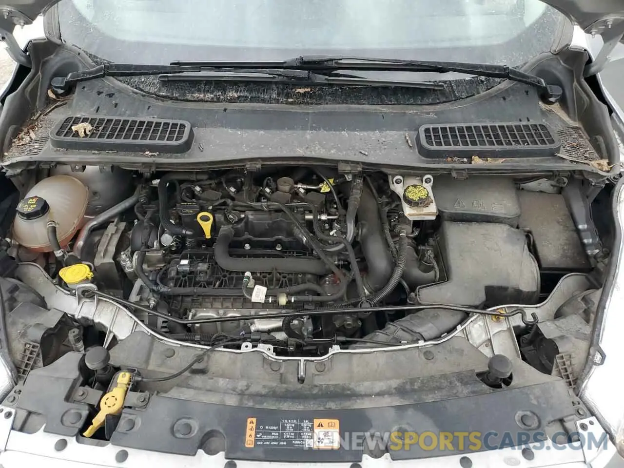 11 Photograph of a damaged car 1FMCU0GD9KUB01989 FORD ESCAPE 2019