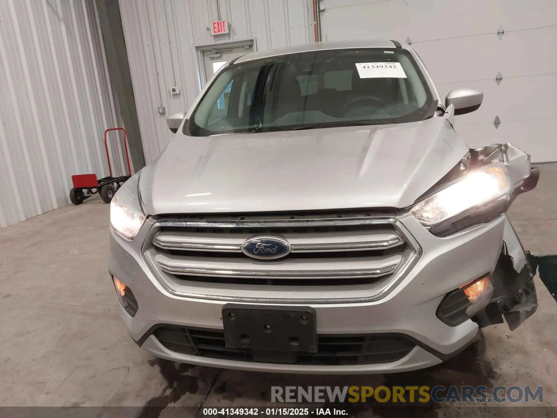 12 Photograph of a damaged car 1FMCU0GD9KUB61111 FORD ESCAPE 2019