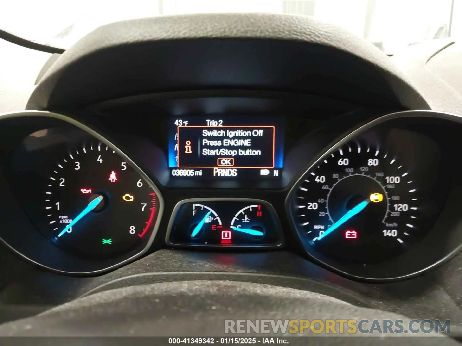 7 Photograph of a damaged car 1FMCU0GD9KUB61111 FORD ESCAPE 2019
