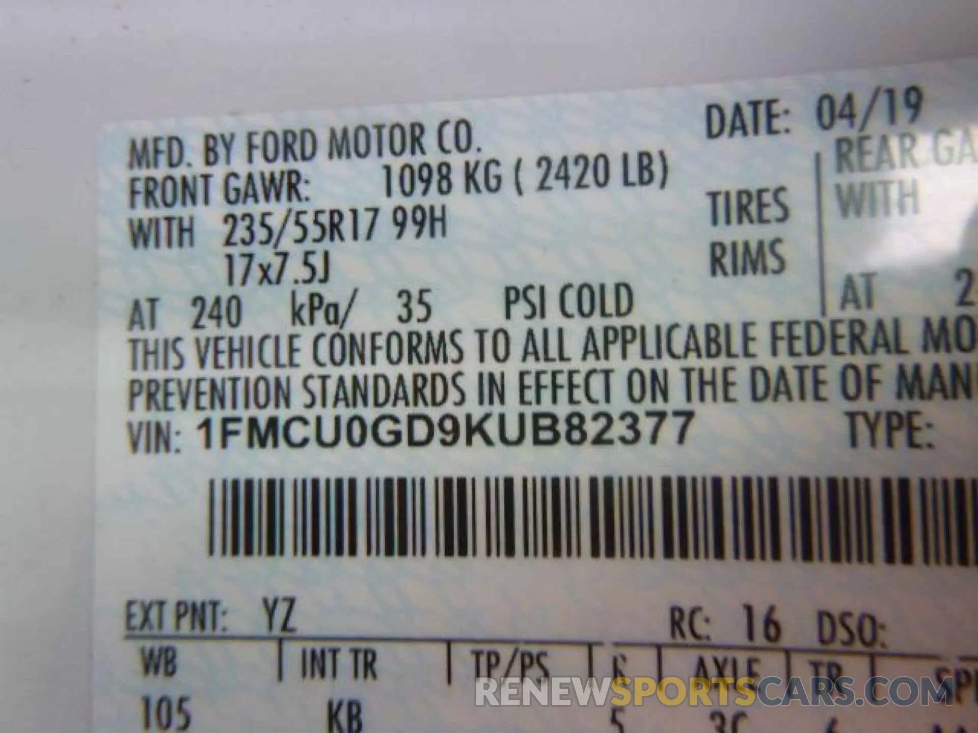 7 Photograph of a damaged car 1FMCU0GD9KUB82377 FORD ESCAPE 2019