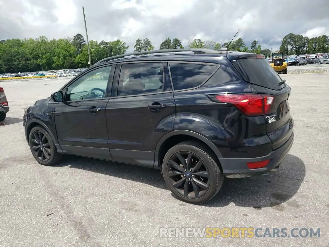 2 Photograph of a damaged car 1FMCU0GD9KUC19850 FORD ESCAPE 2019