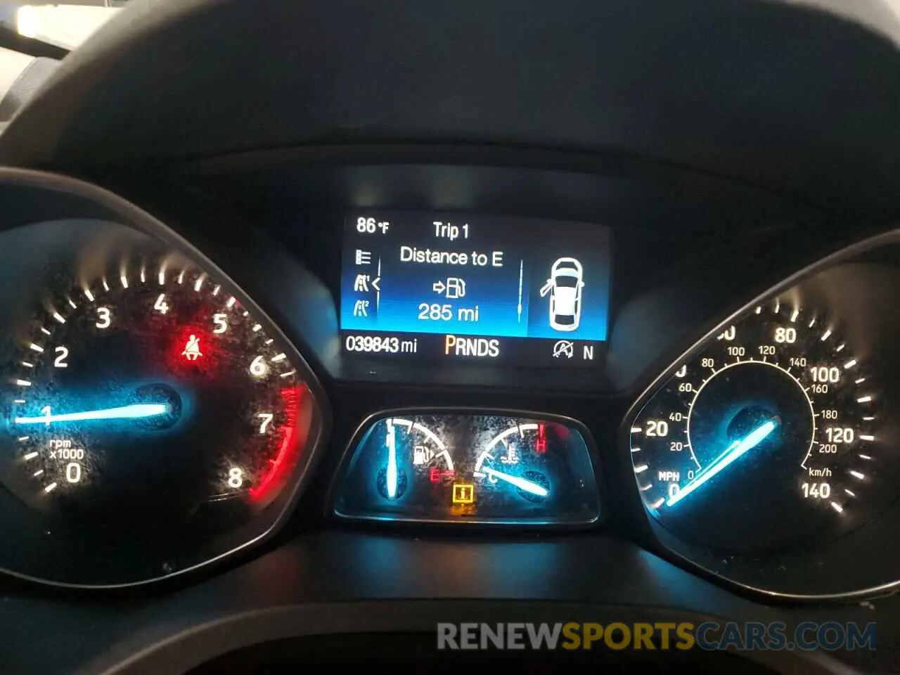 9 Photograph of a damaged car 1FMCU0GD9KUC22442 FORD ESCAPE 2019