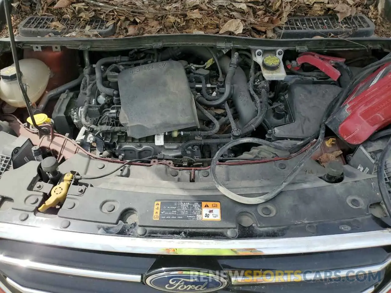 12 Photograph of a damaged car 1FMCU0GD9KUC26040 FORD ESCAPE 2019