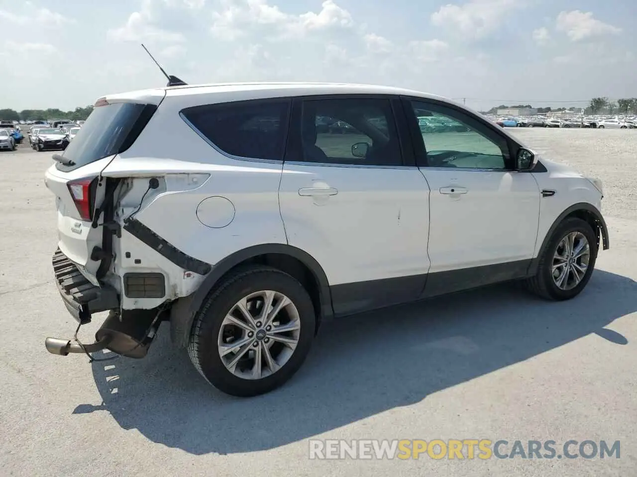3 Photograph of a damaged car 1FMCU0GDXKUA11928 FORD ESCAPE 2019