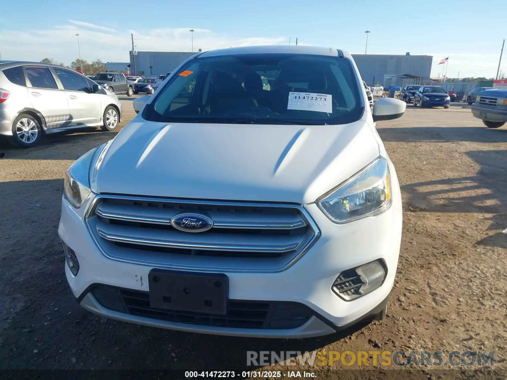 11 Photograph of a damaged car 1FMCU0GDXKUA34142 FORD ESCAPE 2019