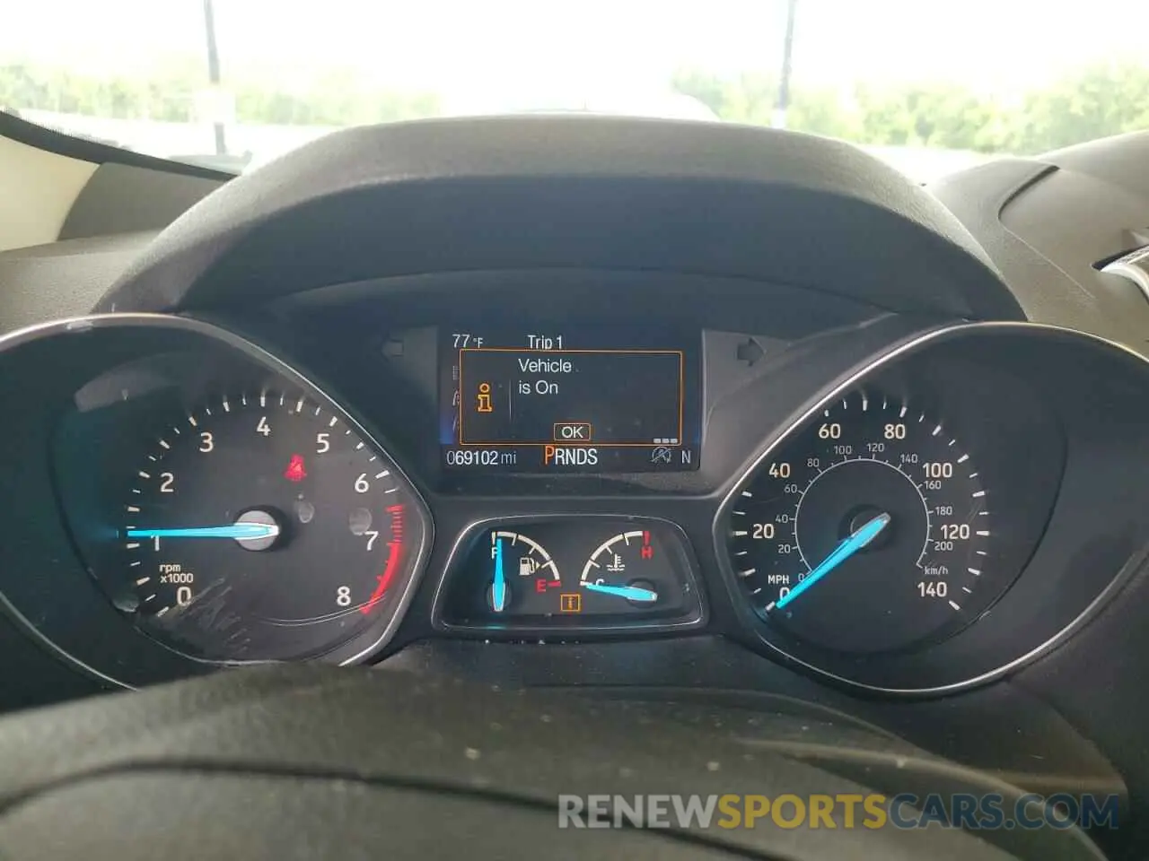 9 Photograph of a damaged car 1FMCU0GDXKUA49708 FORD ESCAPE 2019