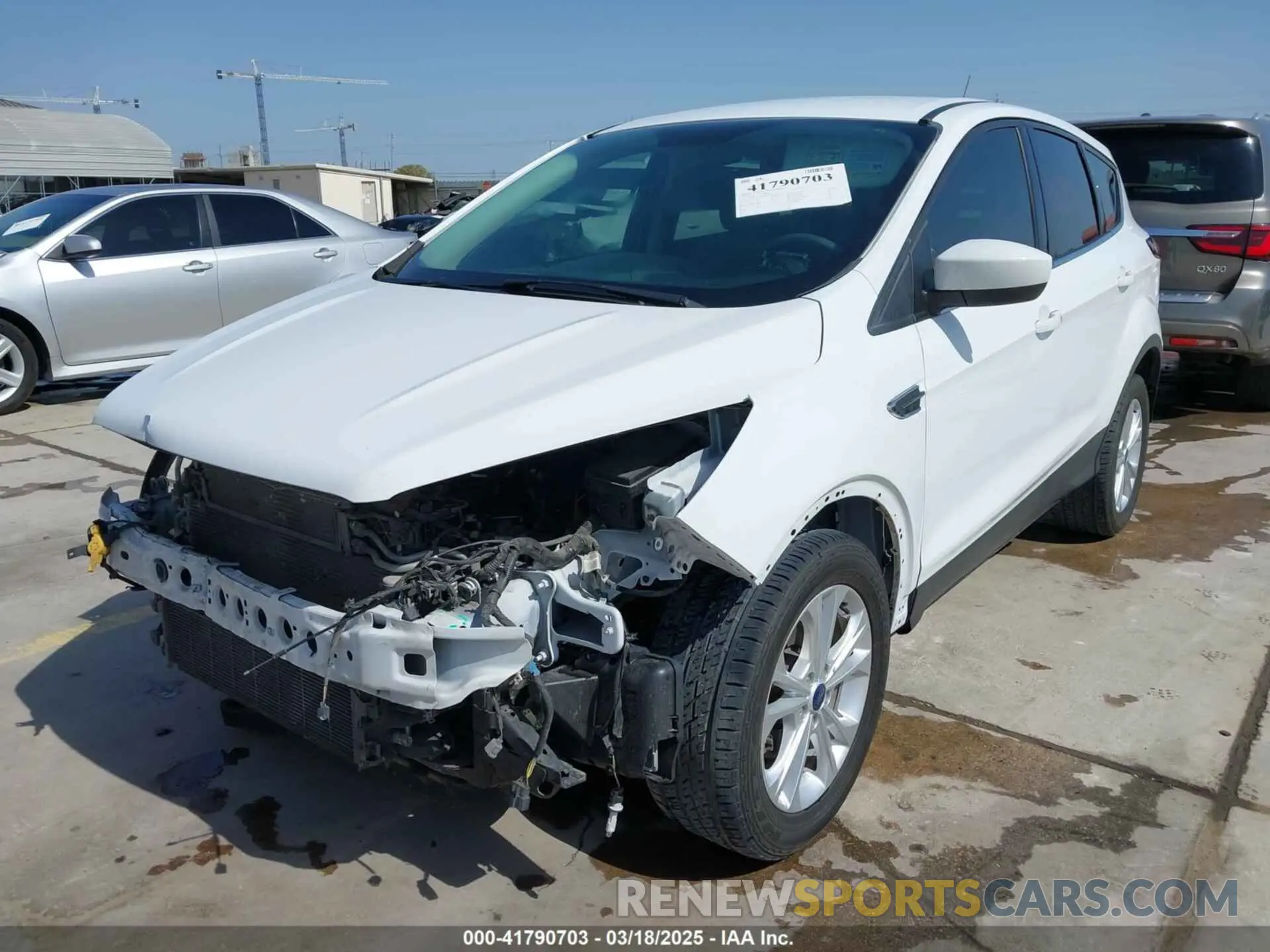 2 Photograph of a damaged car 1FMCU0GDXKUA53726 FORD ESCAPE 2019