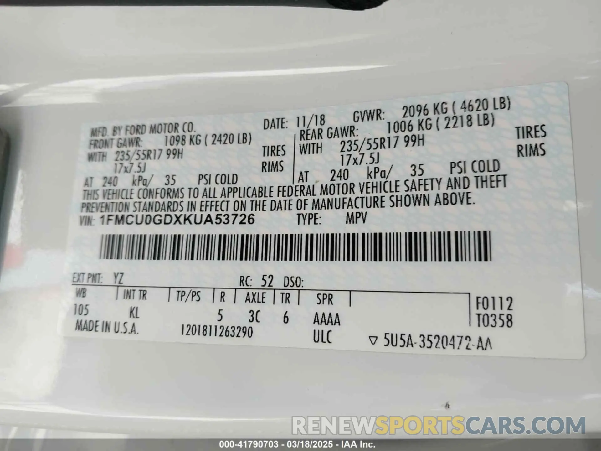 9 Photograph of a damaged car 1FMCU0GDXKUA53726 FORD ESCAPE 2019