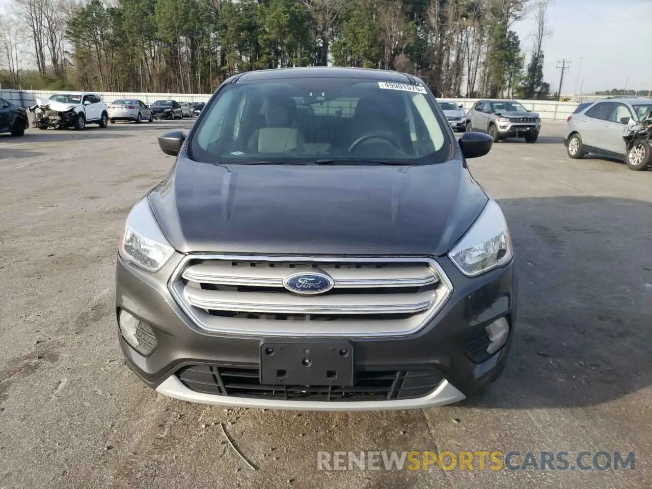 5 Photograph of a damaged car 1FMCU0GDXKUA59459 FORD ESCAPE 2019