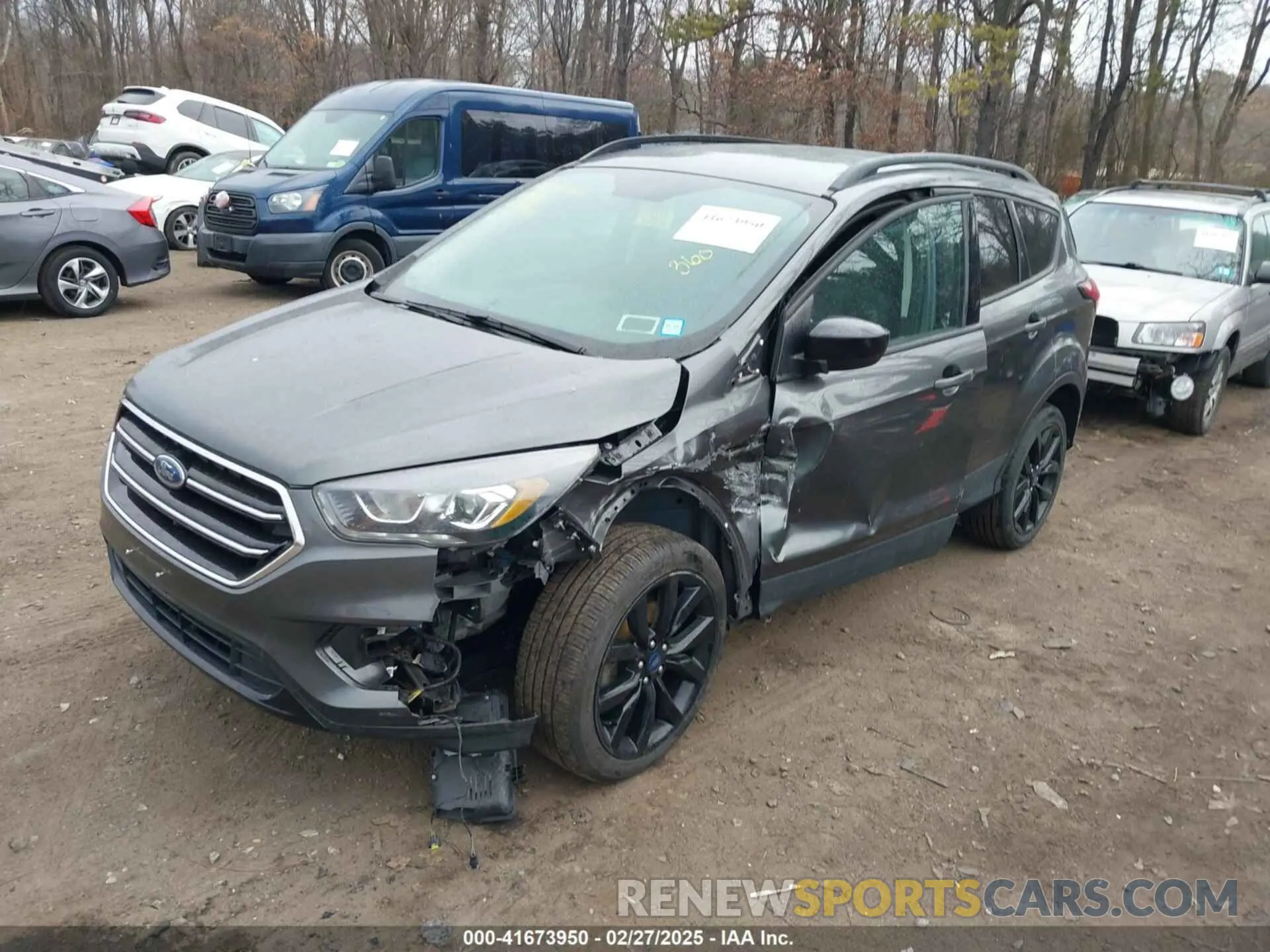 6 Photograph of a damaged car 1FMCU0GDXKUB29364 FORD ESCAPE 2019