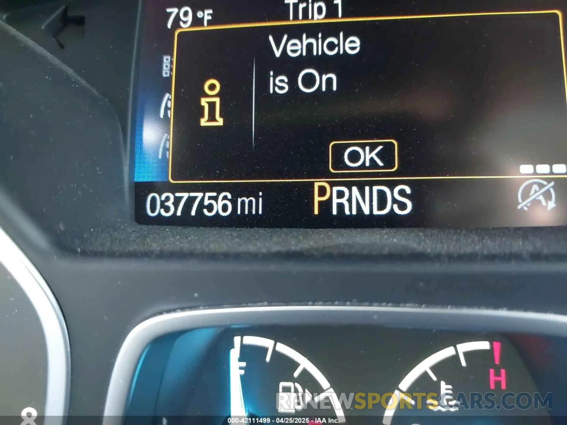 15 Photograph of a damaged car 1FMCU0GDXKUB49503 FORD ESCAPE 2019