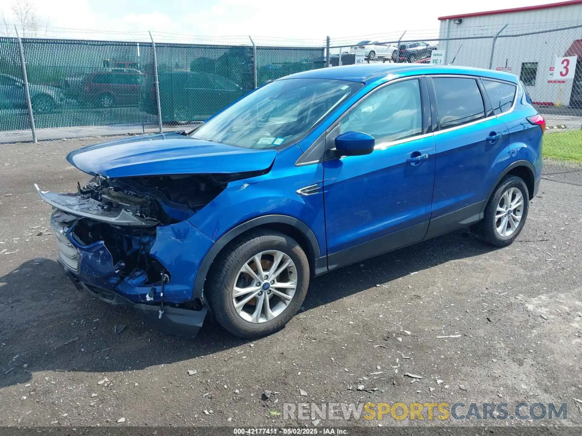 2 Photograph of a damaged car 1FMCU0GDXKUB81786 FORD ESCAPE 2019