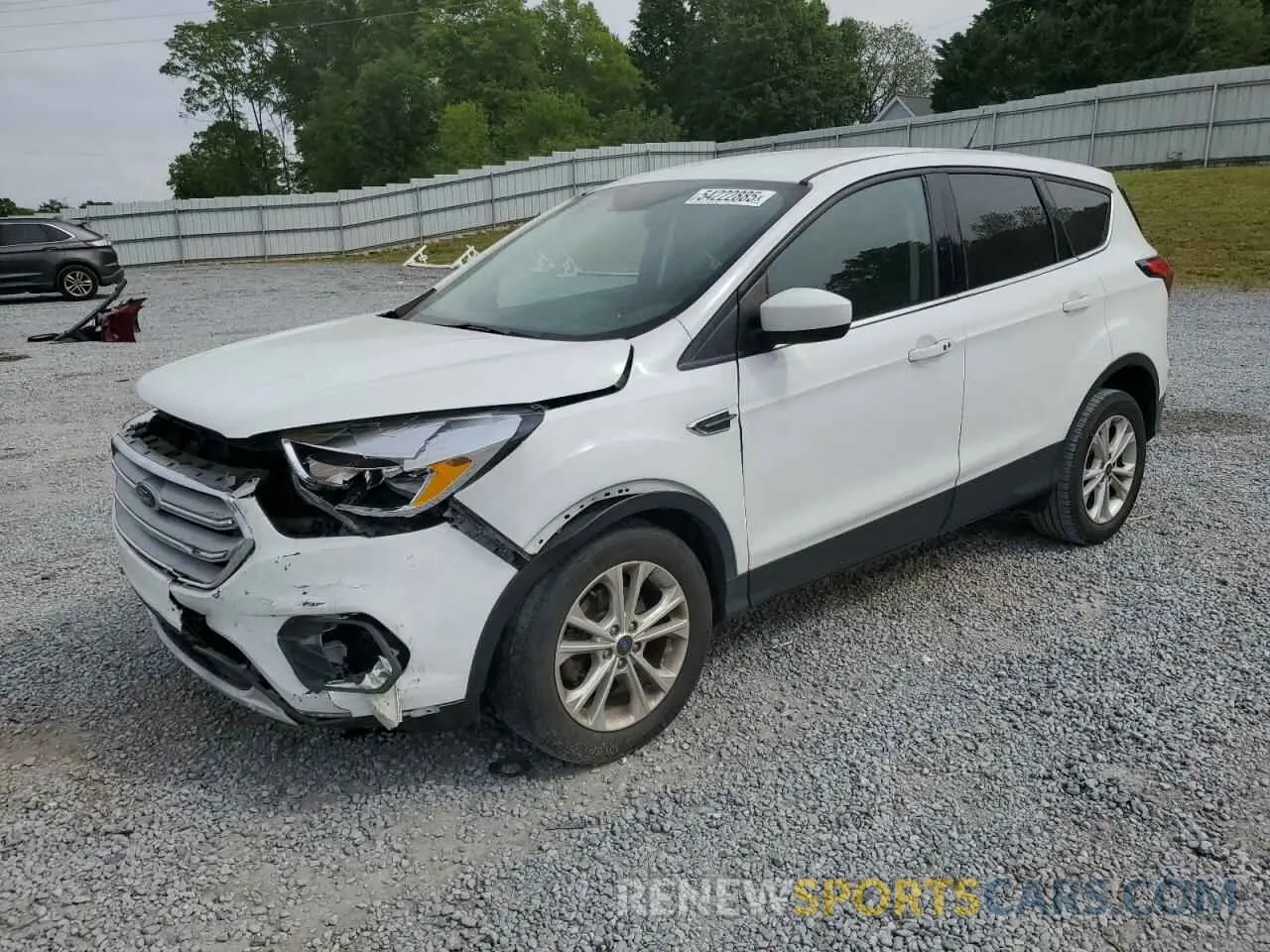 1 Photograph of a damaged car 1FMCU0GDXKUB94201 FORD ESCAPE 2019