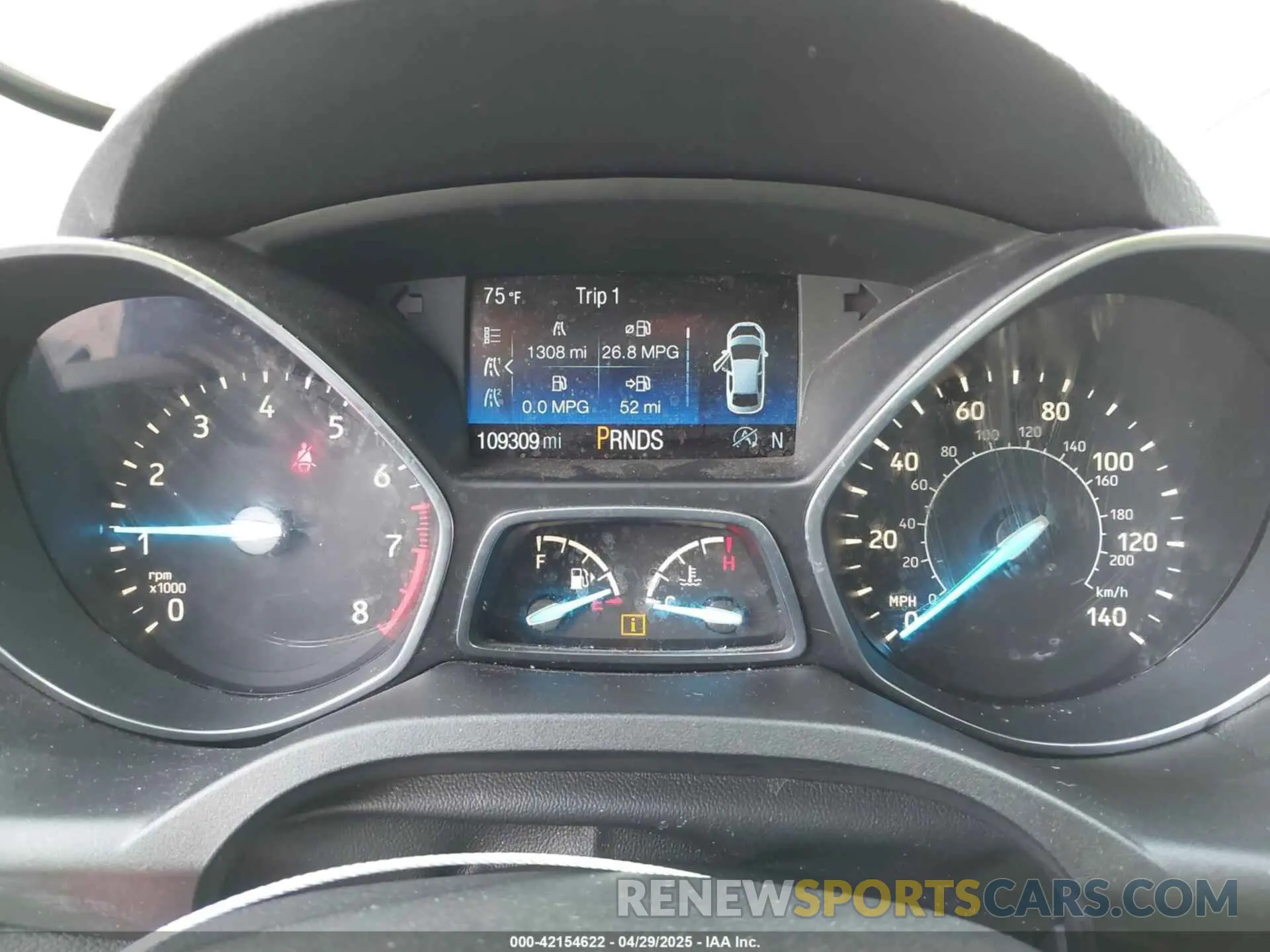 7 Photograph of a damaged car 1FMCU0GDXKUB95350 FORD ESCAPE 2019