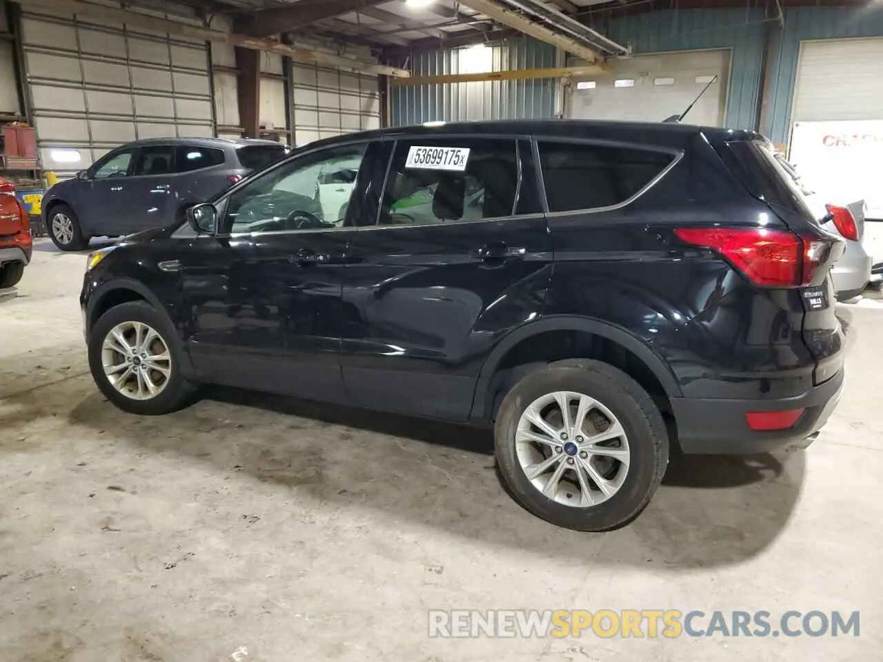 2 Photograph of a damaged car 1FMCU0GDXKUC47818 FORD ESCAPE 2019