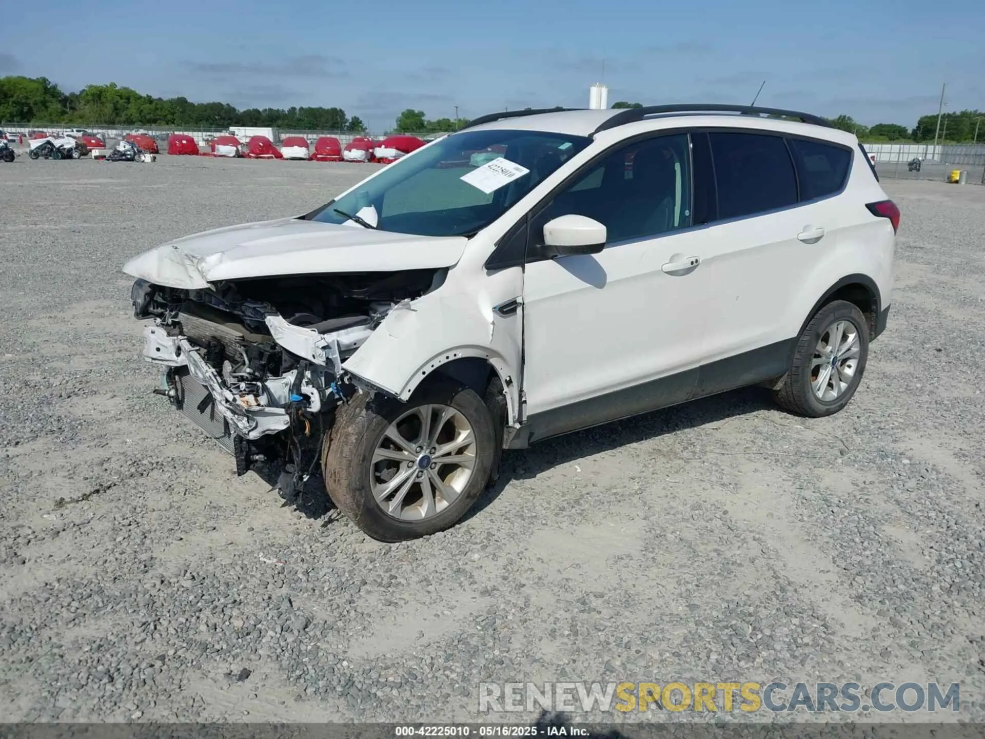 2 Photograph of a damaged car 1FMCU0HD1KUB76409 FORD ESCAPE 2019
