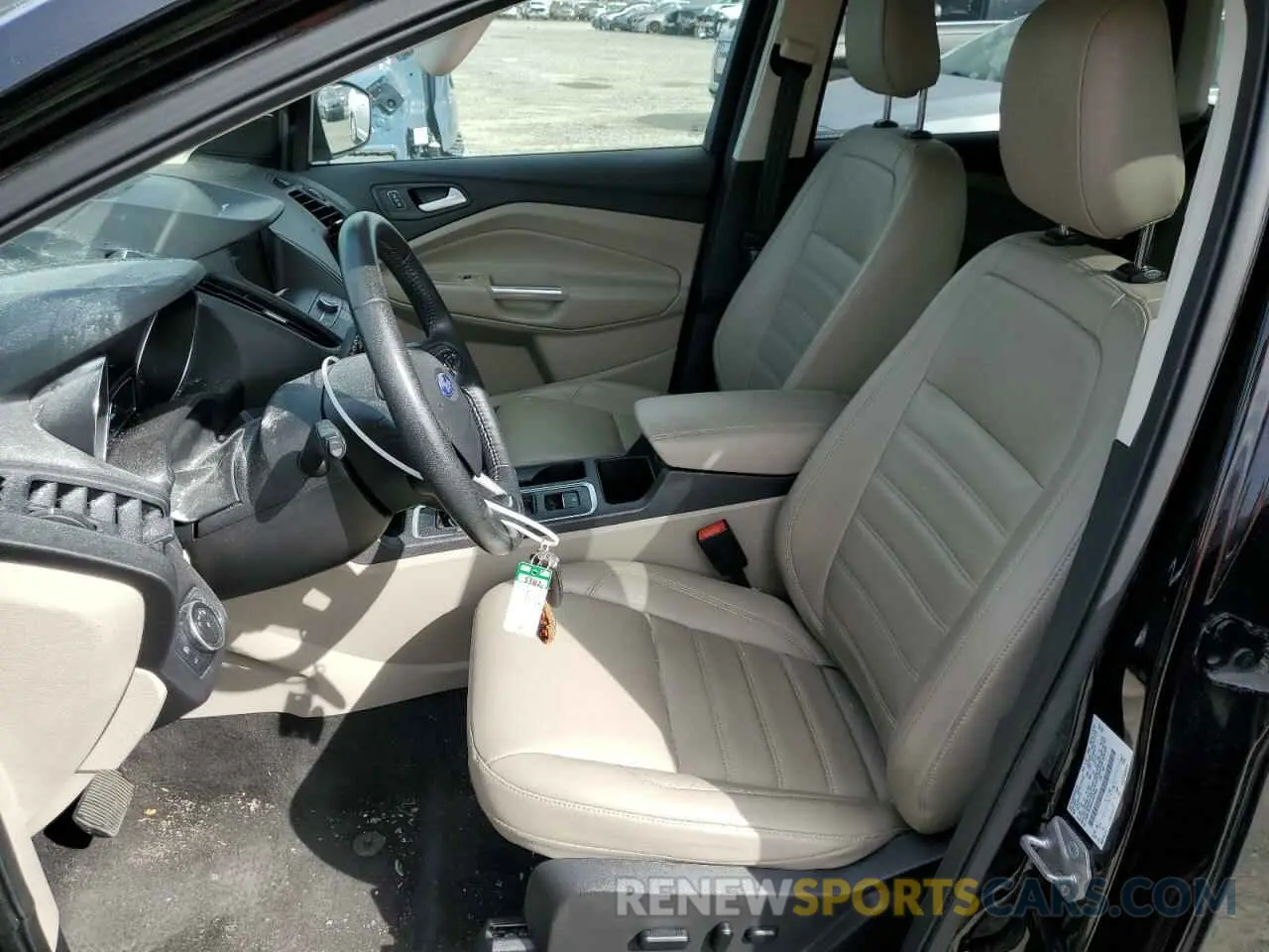 7 Photograph of a damaged car 1FMCU0HD3KUA47586 FORD ESCAPE 2019