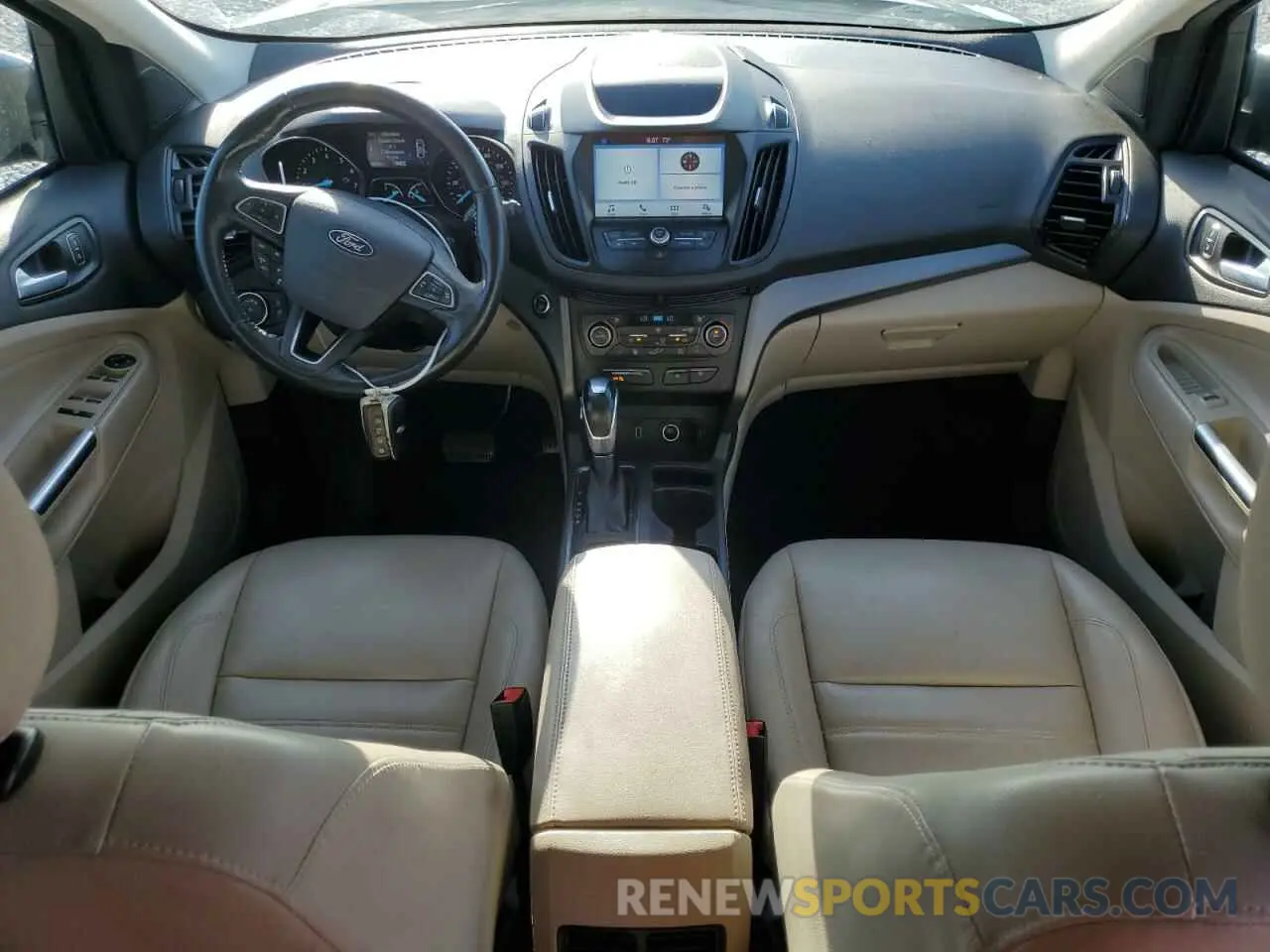 8 Photograph of a damaged car 1FMCU0HD3KUA90289 FORD ESCAPE 2019