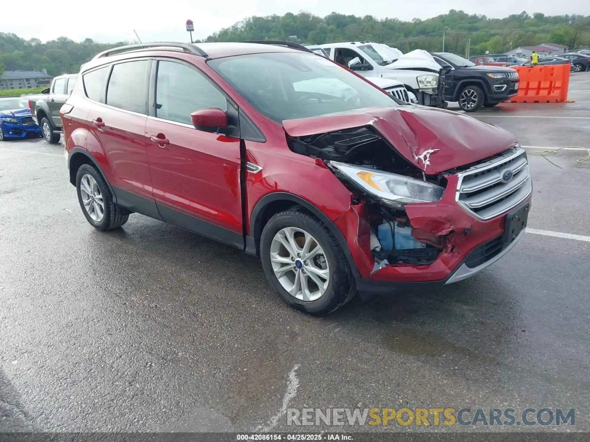 1 Photograph of a damaged car 1FMCU0HD3KUB27017 FORD ESCAPE 2019