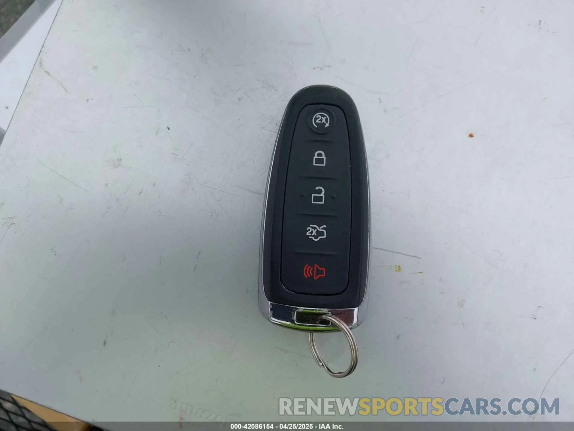 11 Photograph of a damaged car 1FMCU0HD3KUB27017 FORD ESCAPE 2019