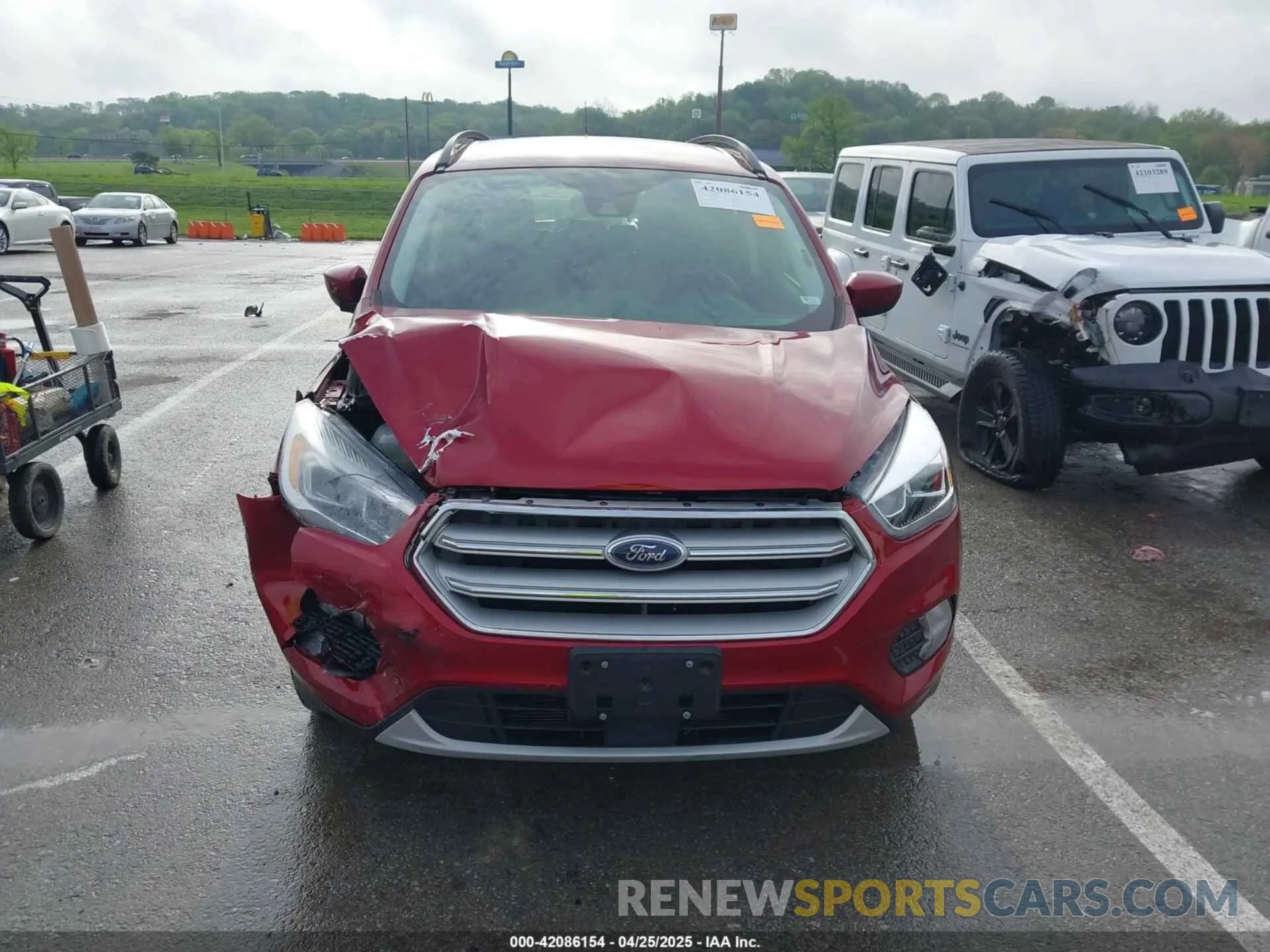 13 Photograph of a damaged car 1FMCU0HD3KUB27017 FORD ESCAPE 2019