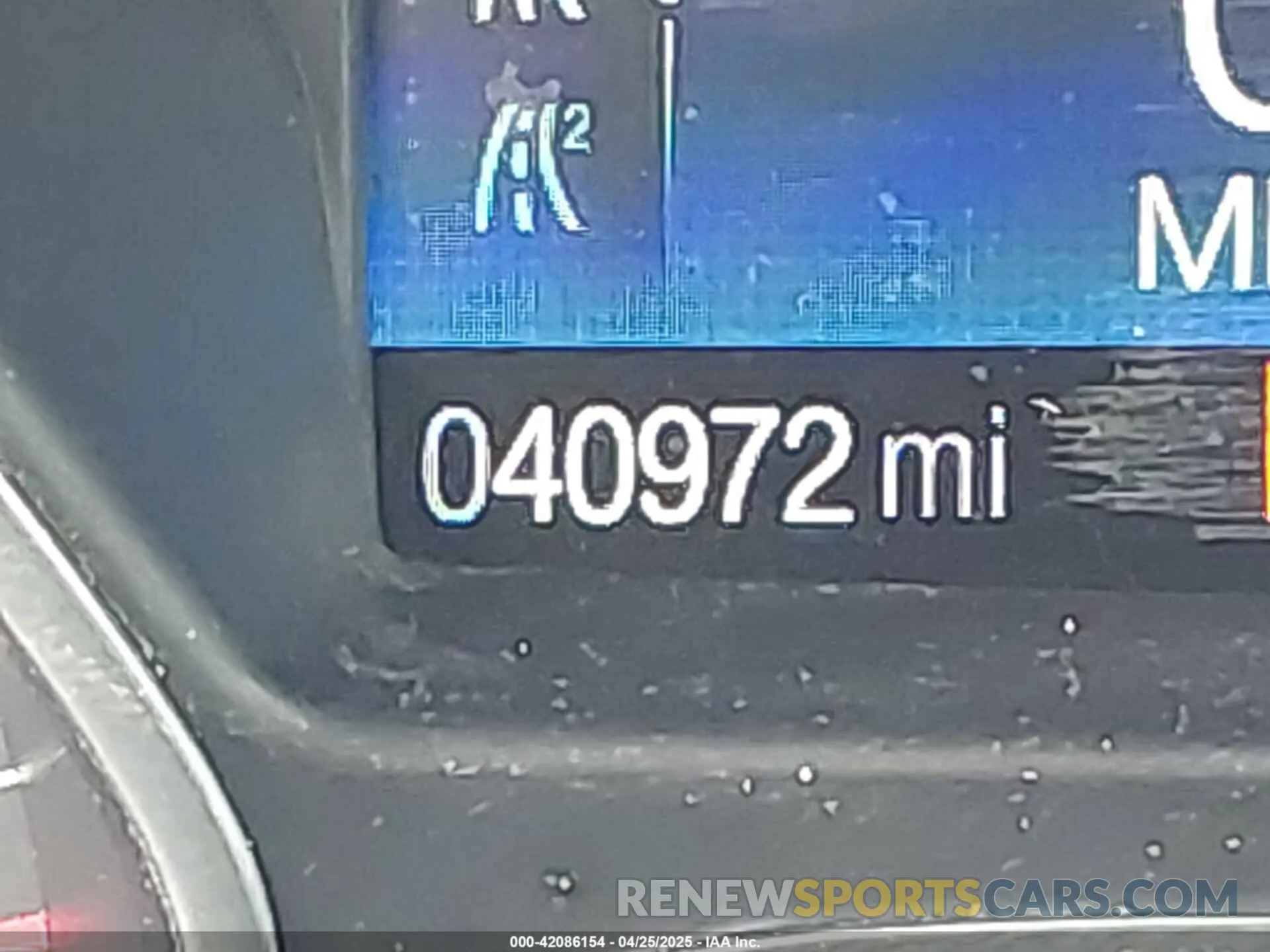 16 Photograph of a damaged car 1FMCU0HD3KUB27017 FORD ESCAPE 2019