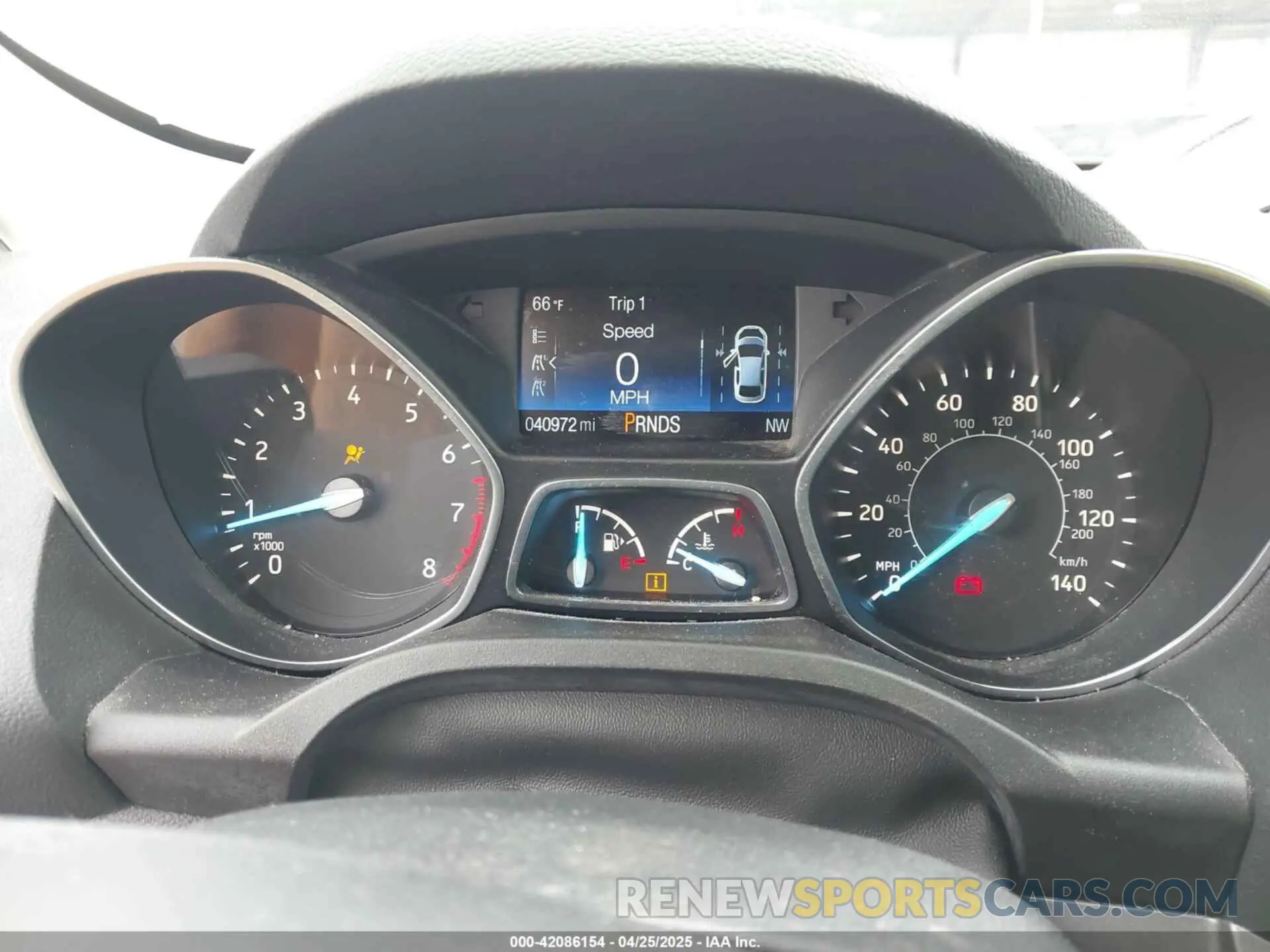 7 Photograph of a damaged car 1FMCU0HD3KUB27017 FORD ESCAPE 2019