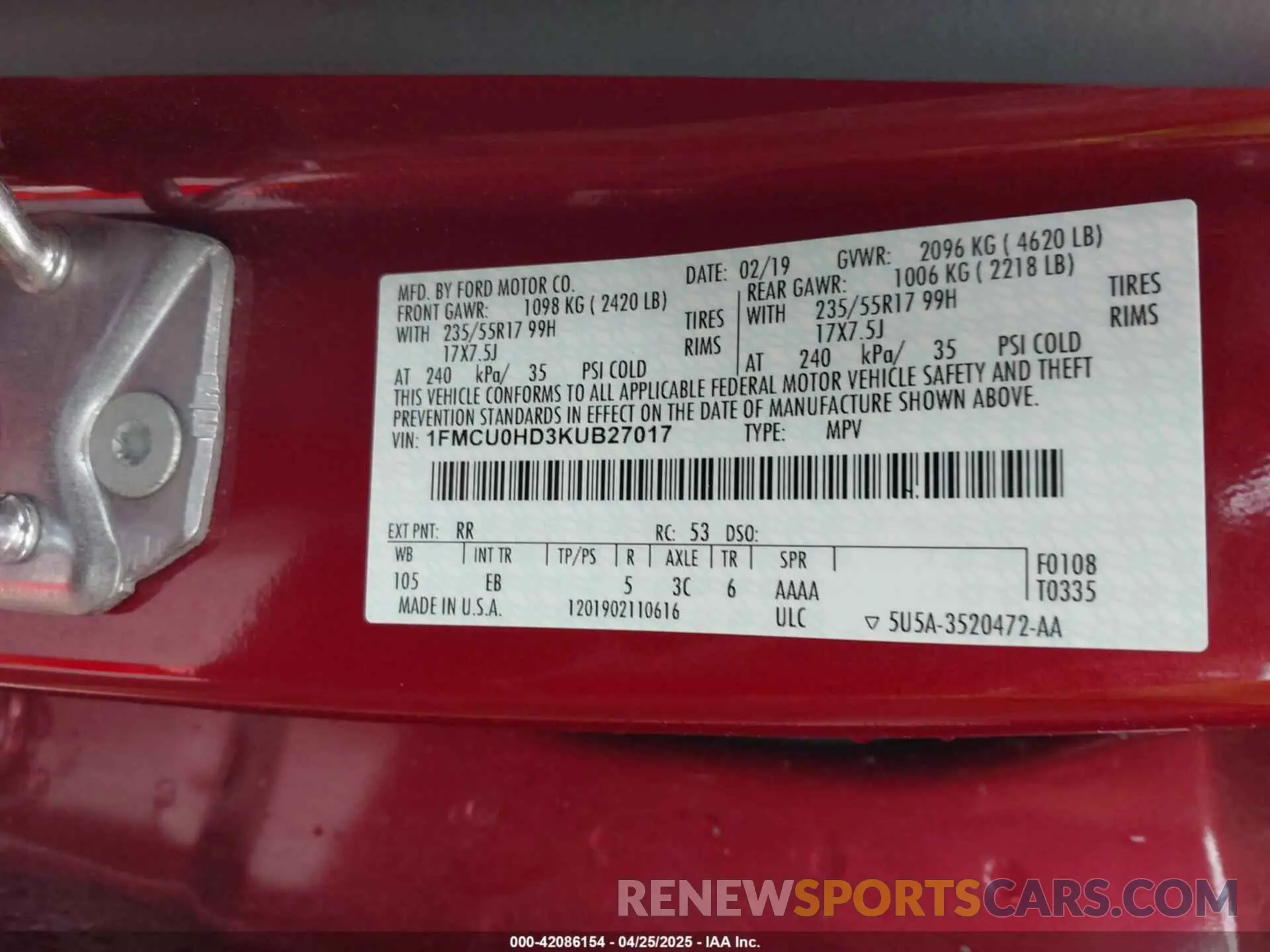 9 Photograph of a damaged car 1FMCU0HD3KUB27017 FORD ESCAPE 2019