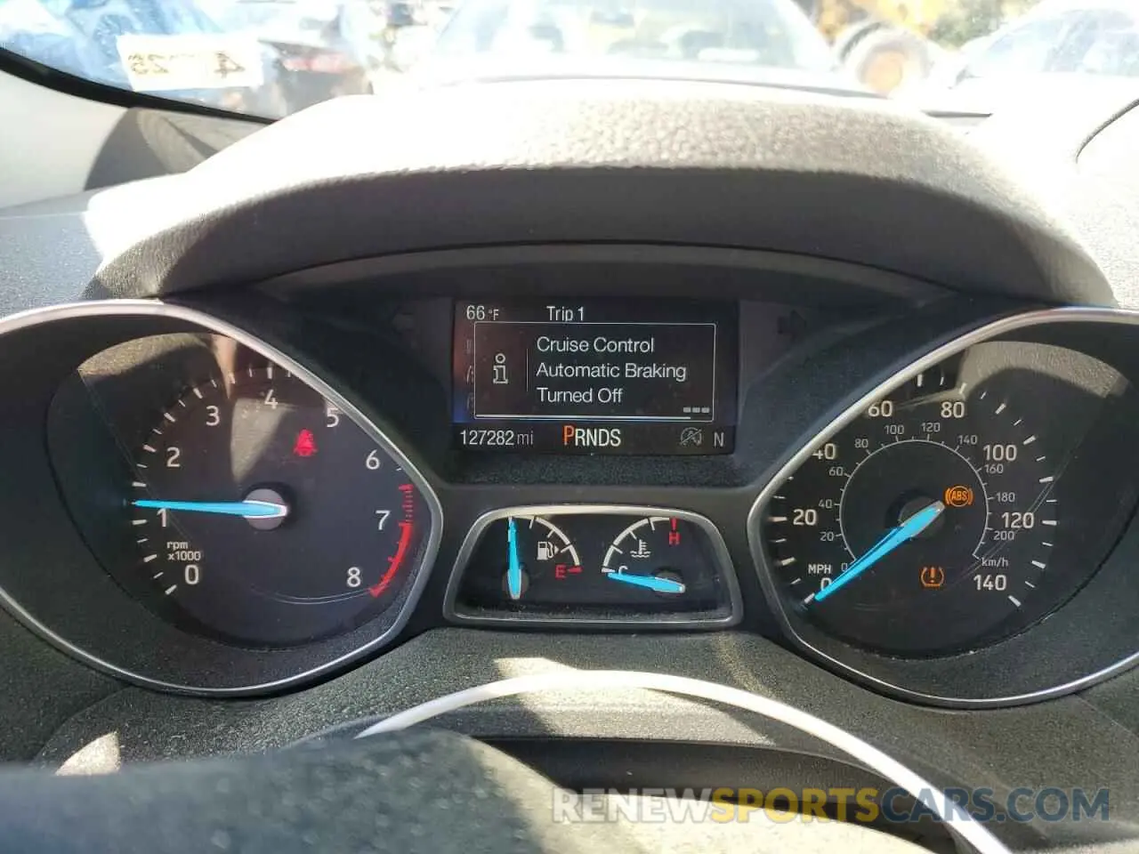 9 Photograph of a damaged car 1FMCU0HD3KUB49129 FORD ESCAPE 2019