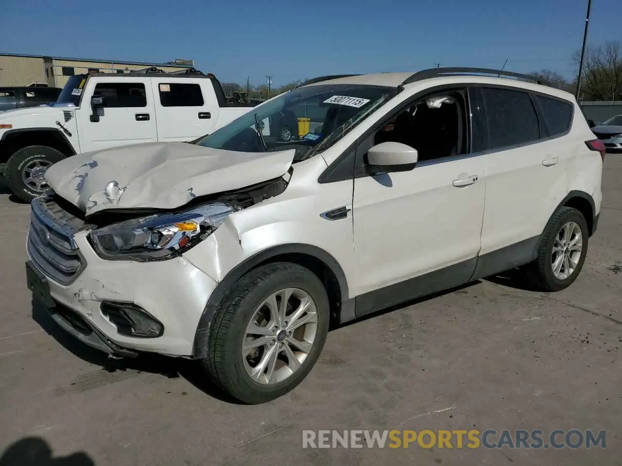 1 Photograph of a damaged car 1FMCU0HD5KUB83038 FORD ESCAPE 2019