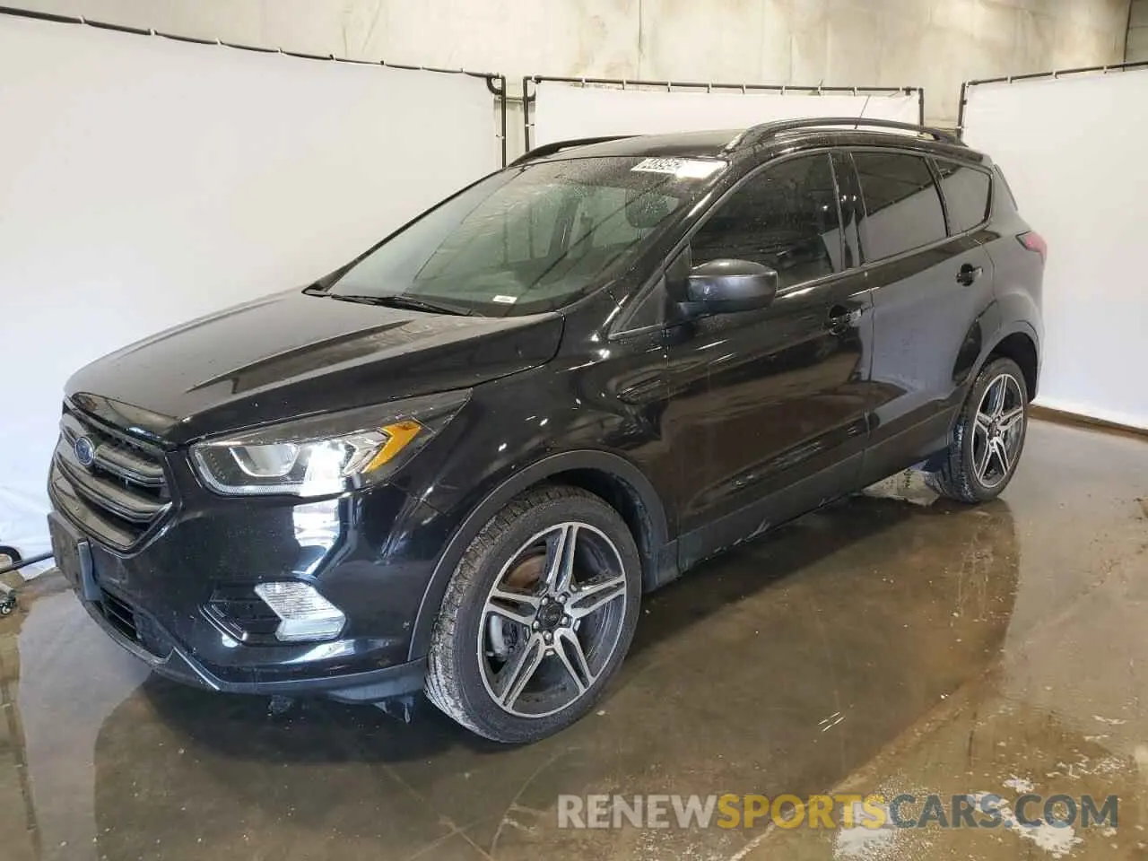 1 Photograph of a damaged car 1FMCU0HD6KUA91842 FORD ESCAPE 2019